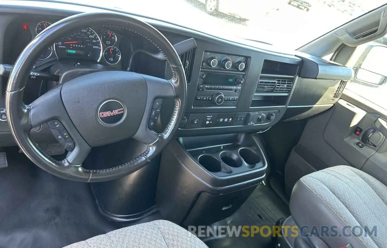 9 fotografías del automóvil dañado 1GTW7AFG5L1123498 GMC SAVANA 2020
