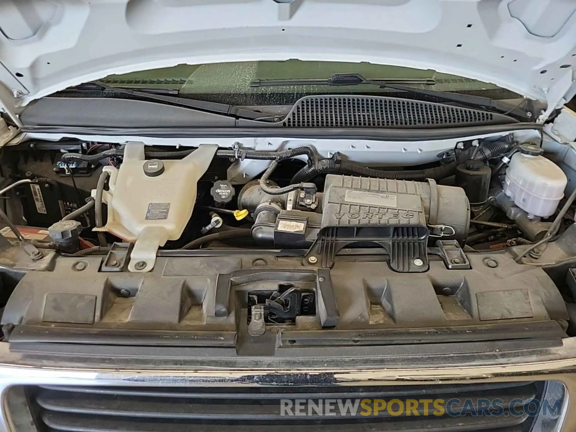 9 fotografías del automóvil dañado 1GTW7AFG7L1261298 GMC SAVANA 2020