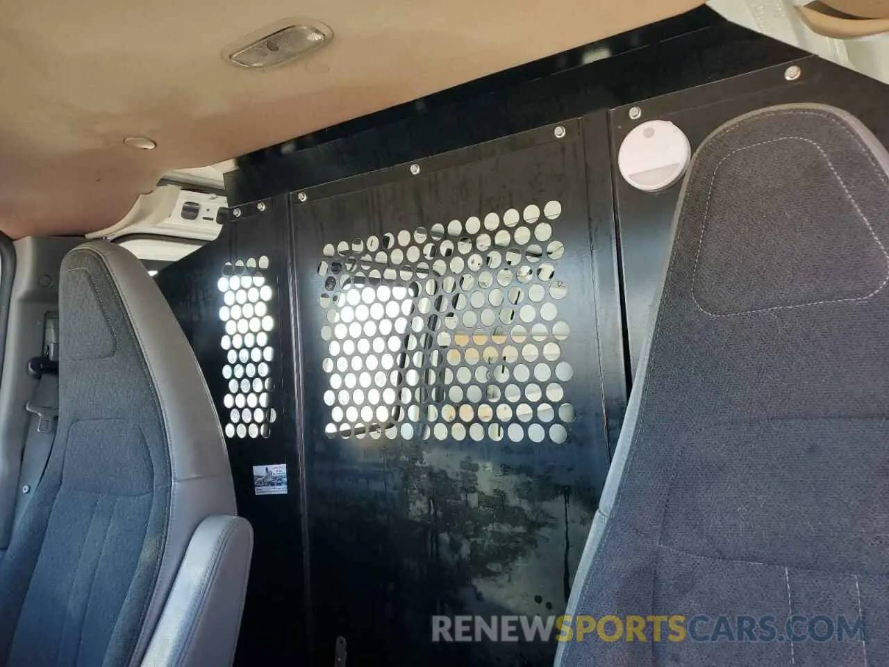 10 fotografías del automóvil dañado 1GTW7AFP7M1237424 GMC SAVANA 2021