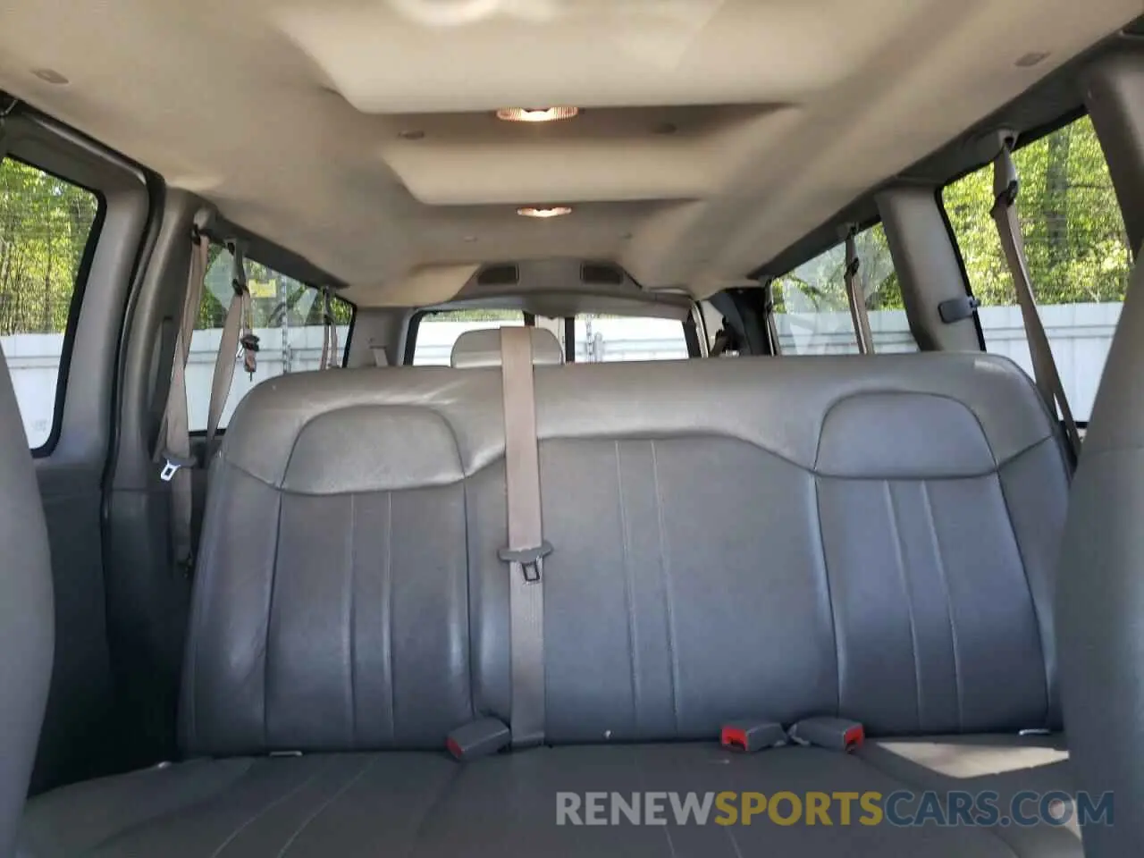 10 fotografías del automóvil dañado 1GJZ7NFP0P1118194 GMC SAVANA 2023