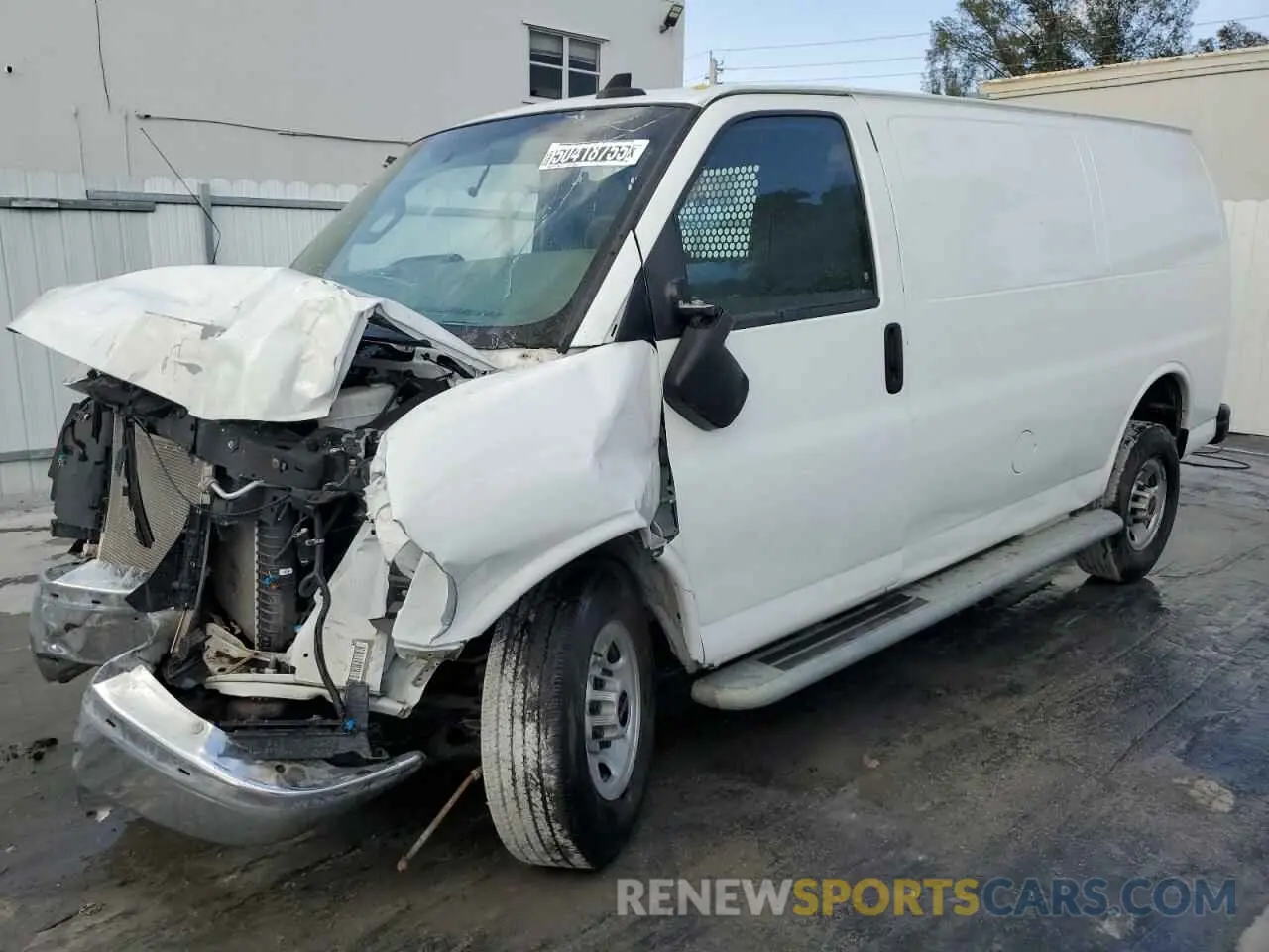 1 fotografías del automóvil dañado 1GTW7AFP1P1130650 GMC SAVANA 2023