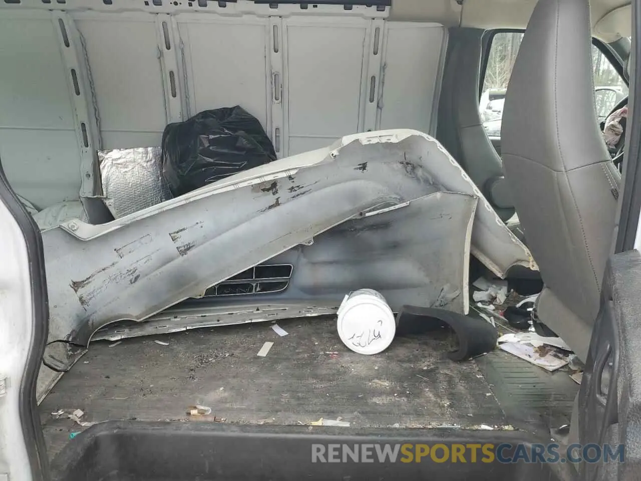 11 fotografías del automóvil dañado 1GTW7AFP4P1188784 GMC SAVANA 2023