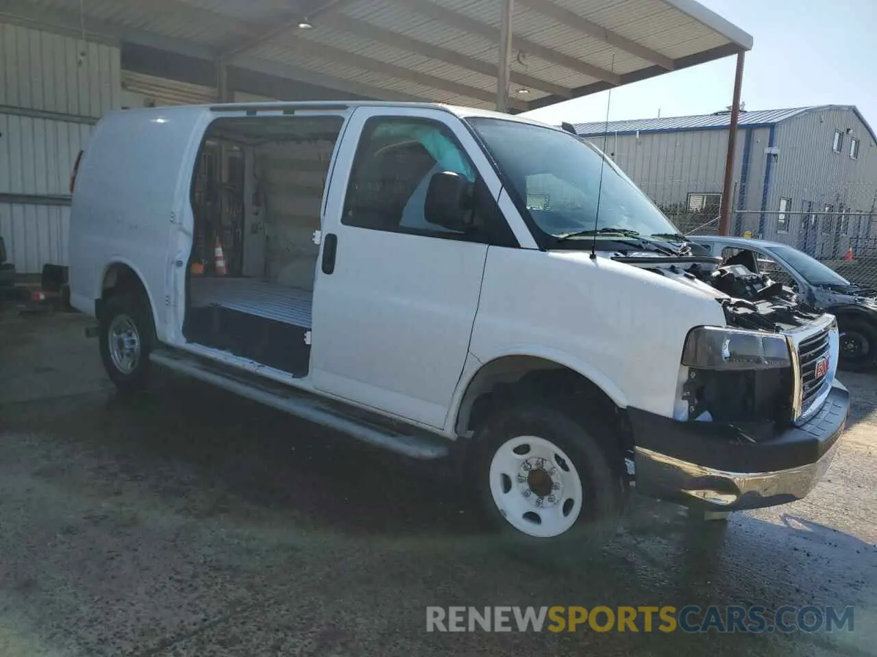 4 fotografías del automóvil dañado 1GTW7AFP6P1236723 GMC SAVANA 2023