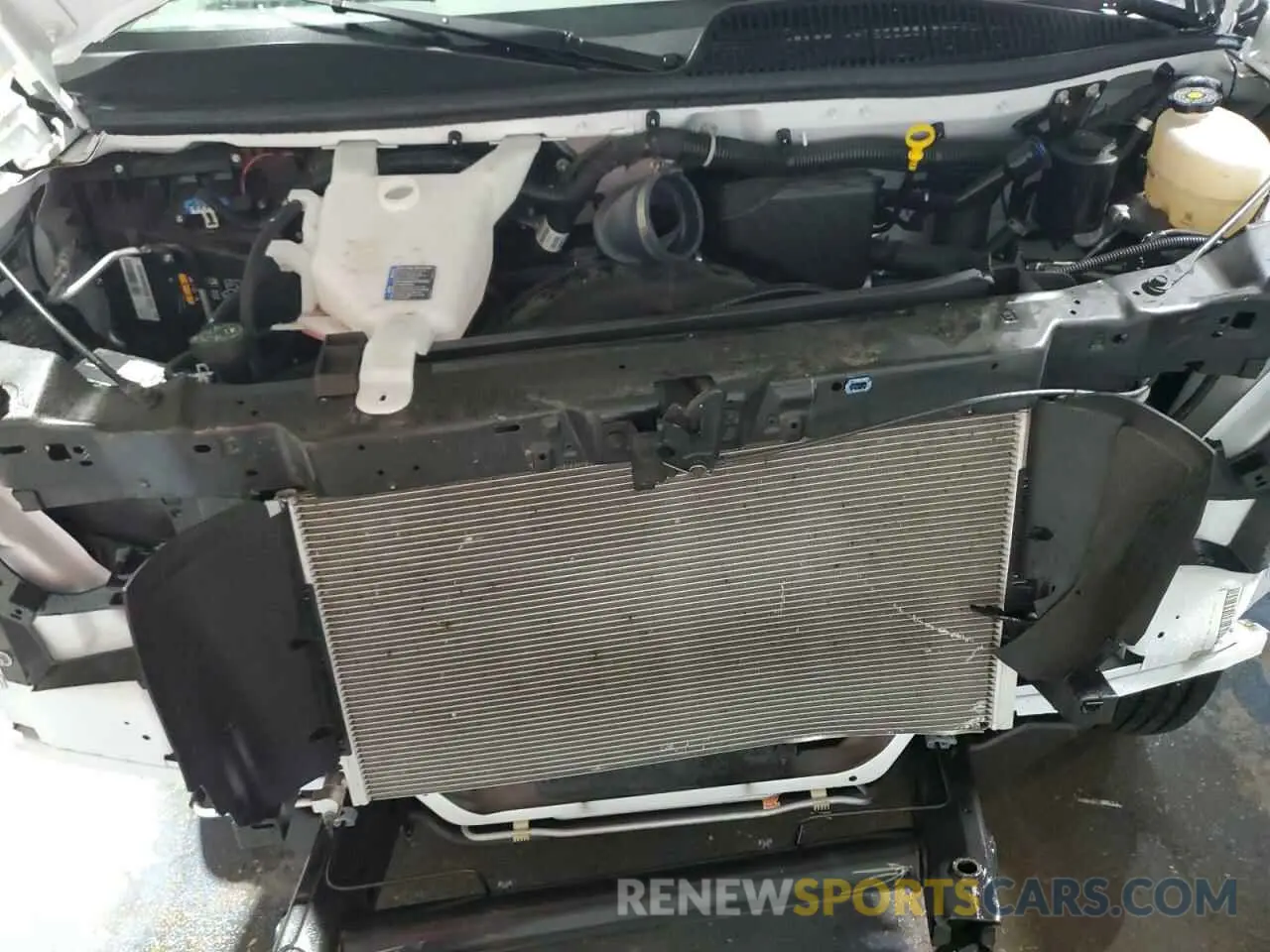 12 fotografías del automóvil dañado 1GTW7AFP3R1189346 GMC SAVANA 2024