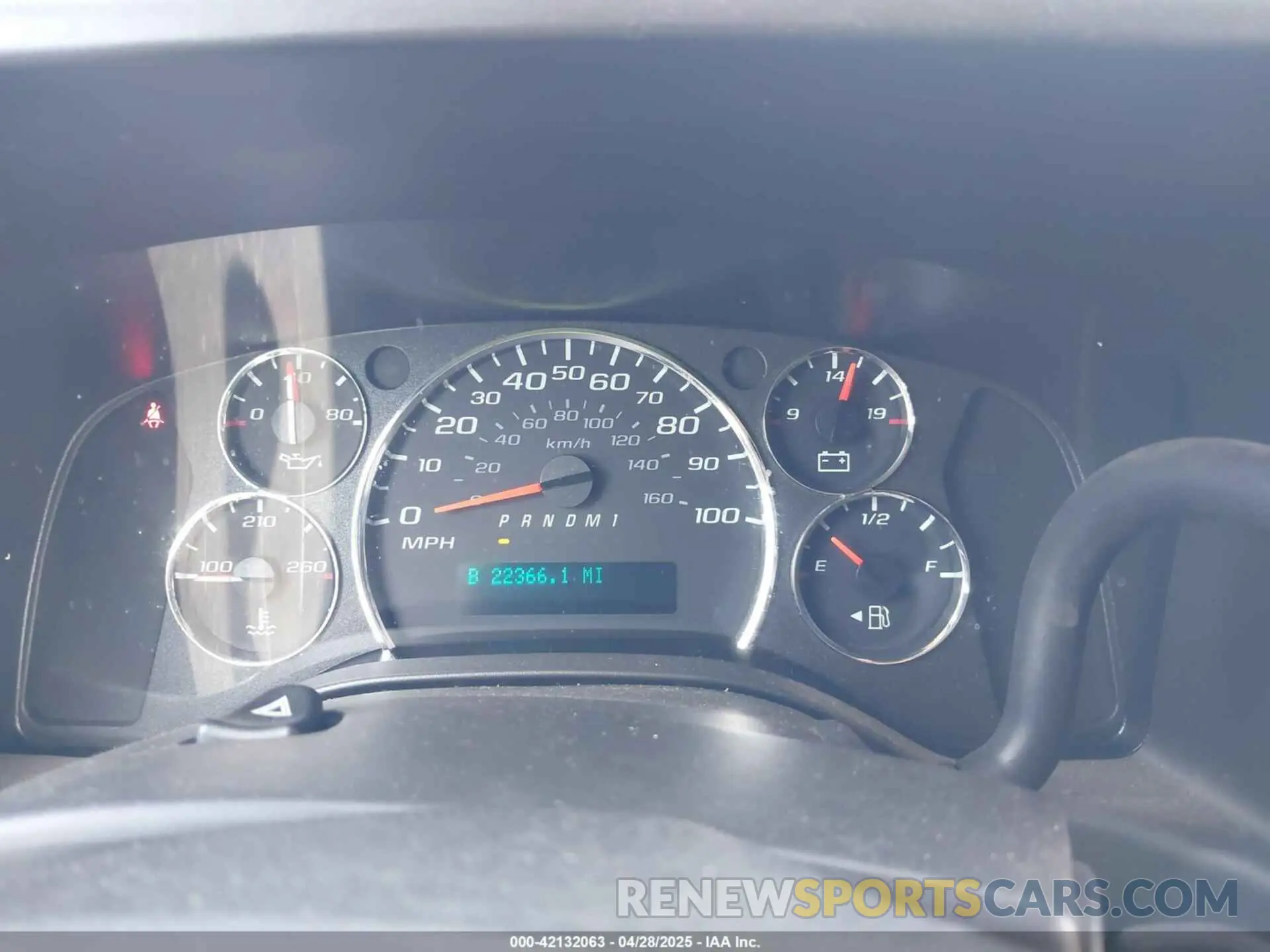 7 fotografías del automóvil dañado 1GTW7AFG4K1347442 GMC SAVANA 2500 2019