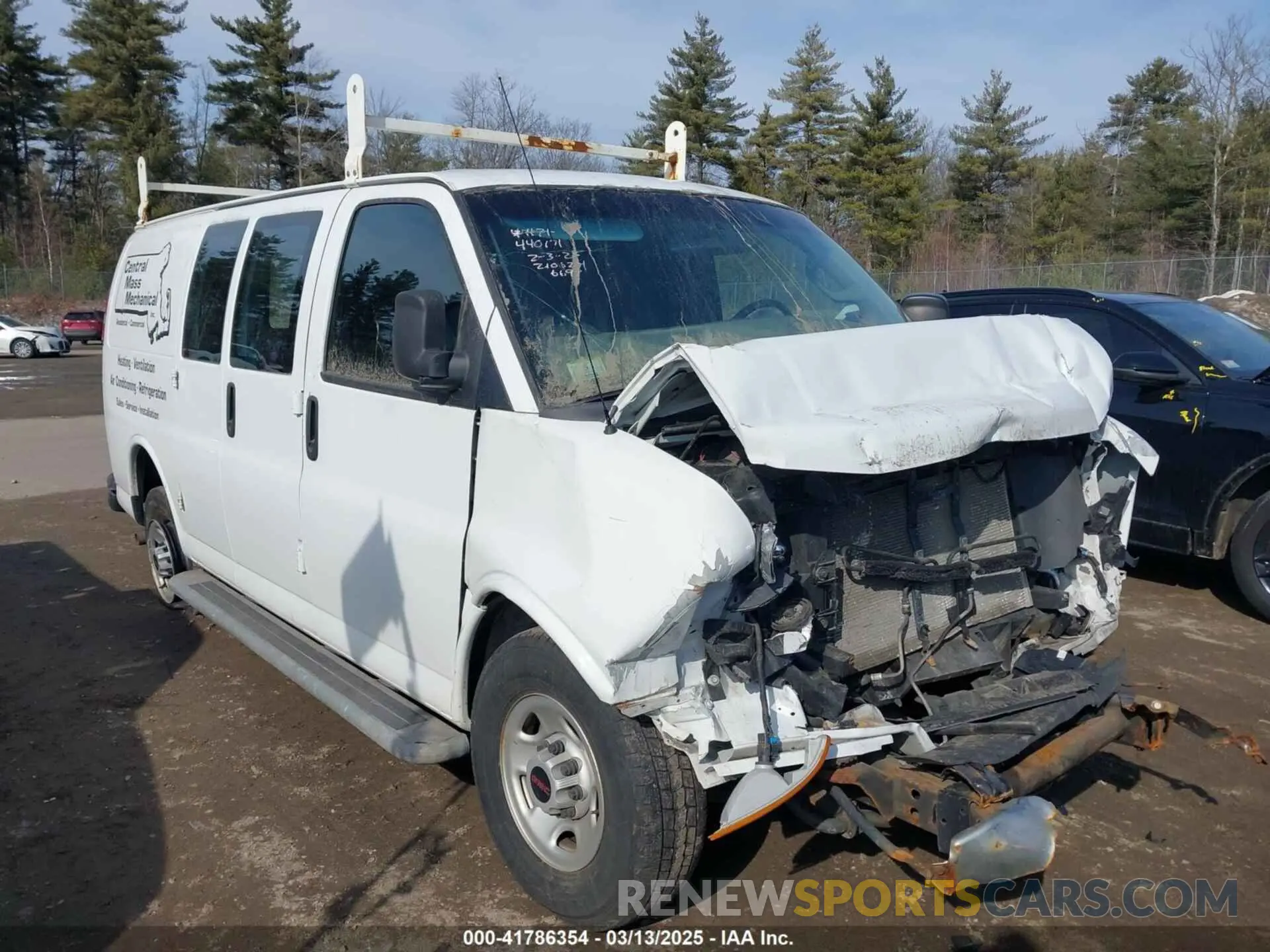 6 fotografías del automóvil dañado 1GTW7AFG5K1210624 GMC SAVANA 2500 2019