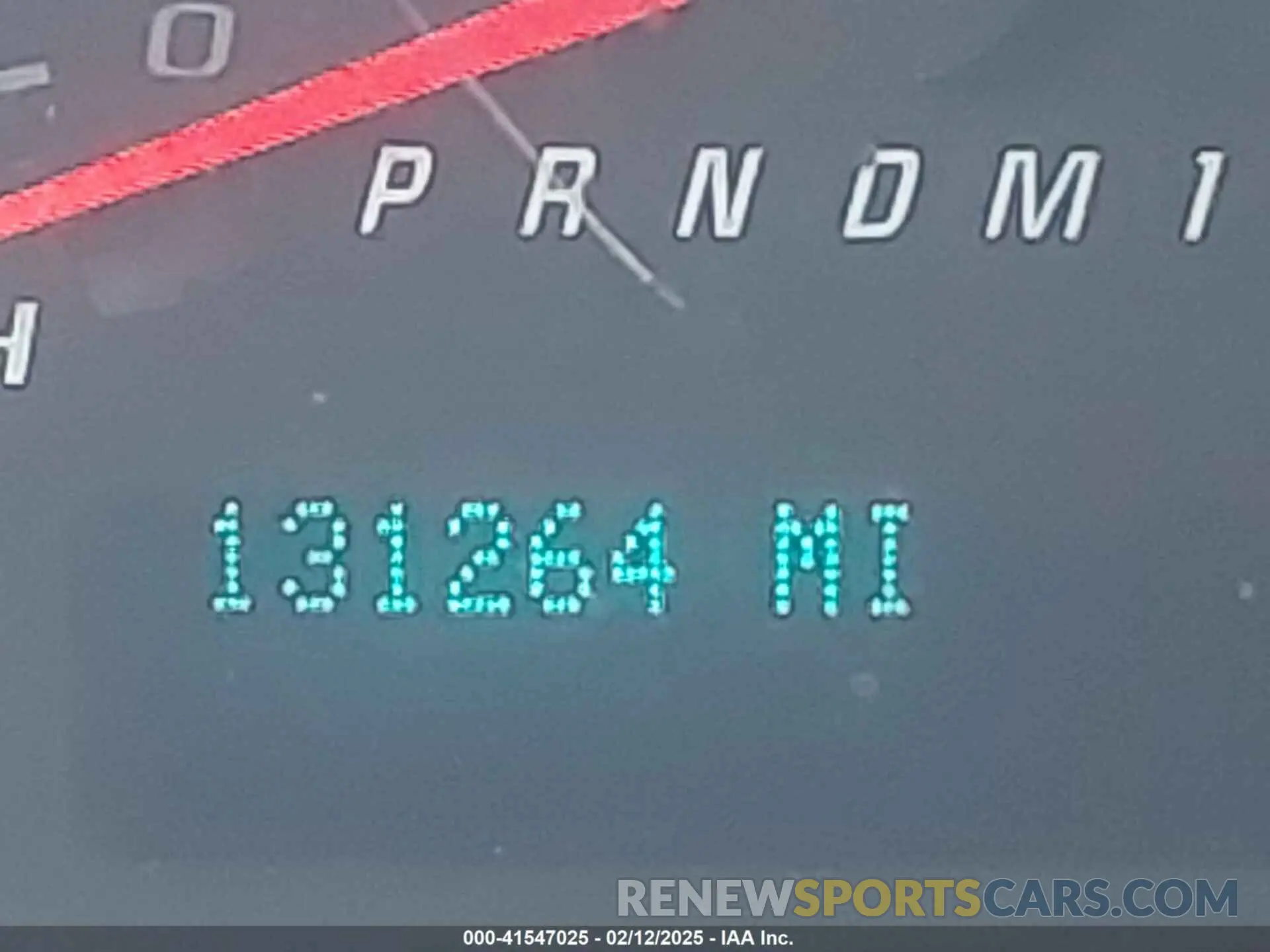 16 fotografías del automóvil dañado 1GTW7AFGXK1220517 GMC SAVANA 2500 2019