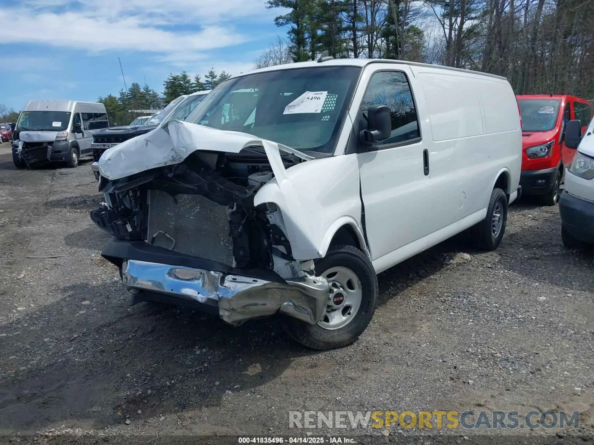 2 fotografías del automóvil dañado 1GTW7AF72M1191484 GMC SAVANA CARGO 2021