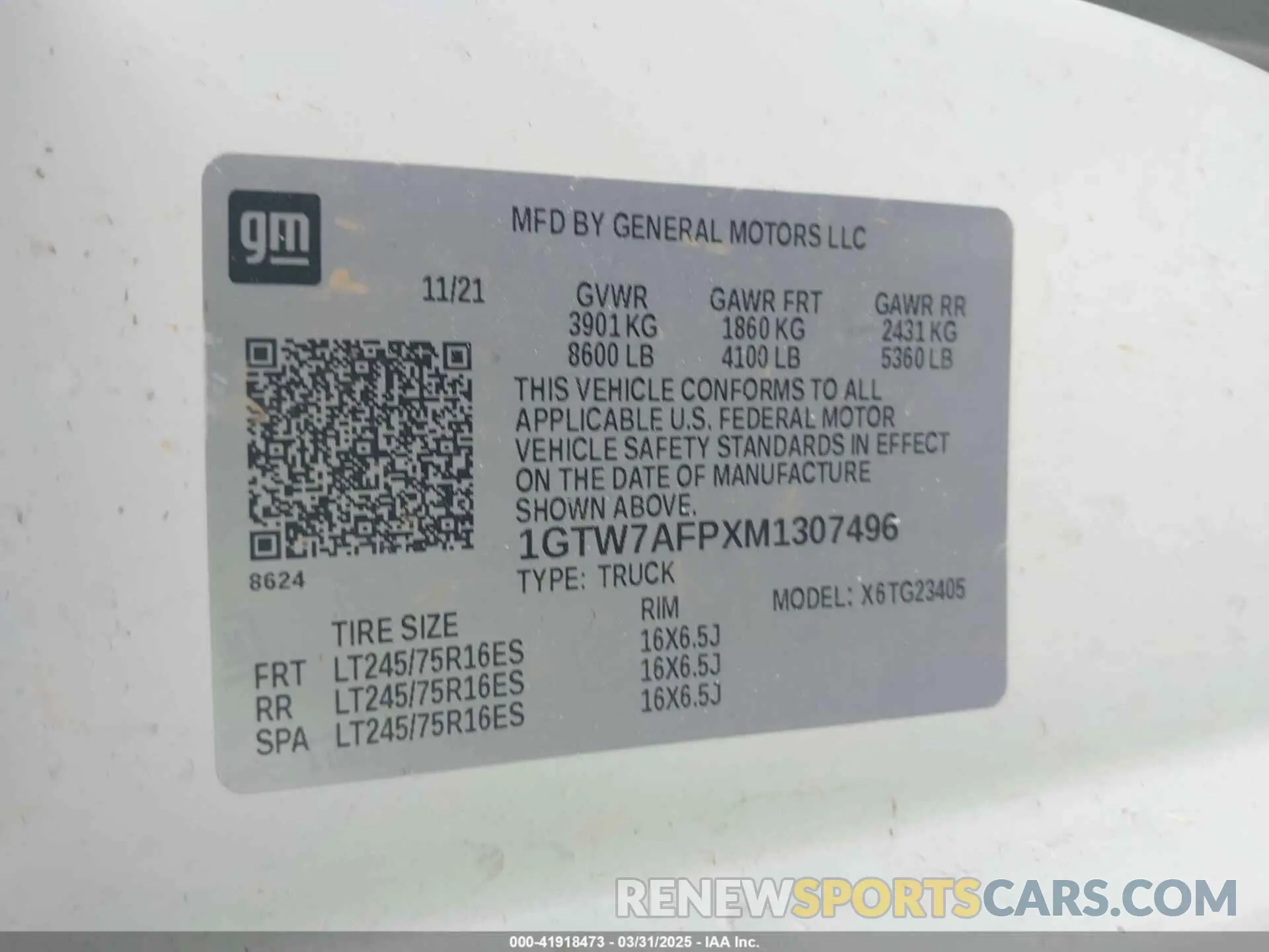 9 fotografías del automóvil dañado 1GTW7AFPXM1307496 GMC SAVANA CARGO 2021