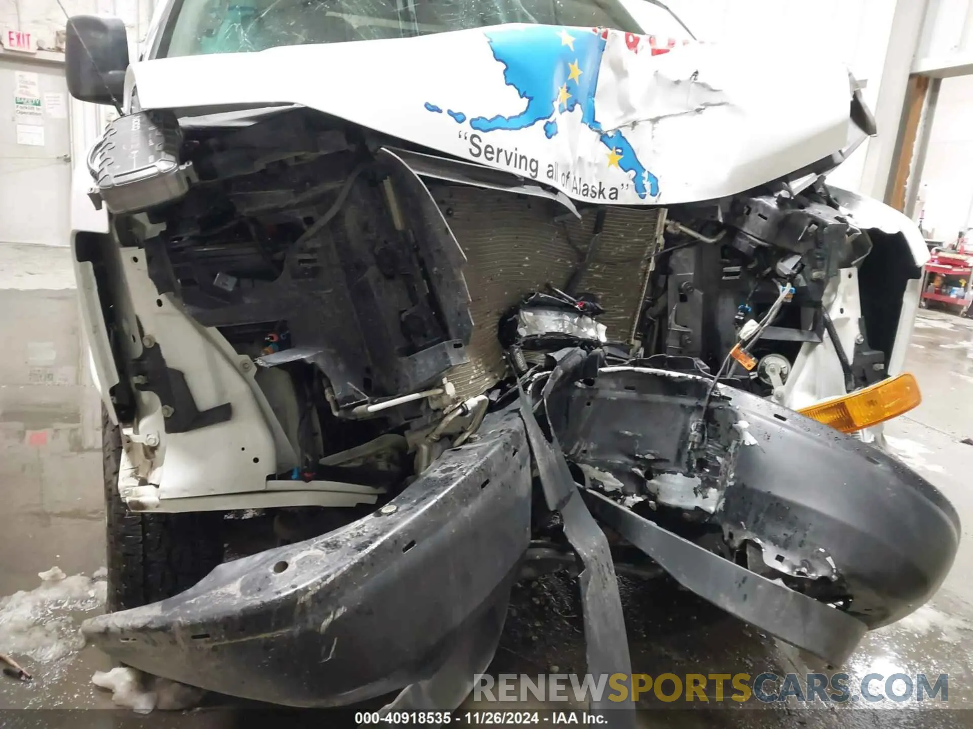 17 fotografías del automóvil dañado 1GTZ7HF74N1201049 GMC SAVANA CARGO 2022