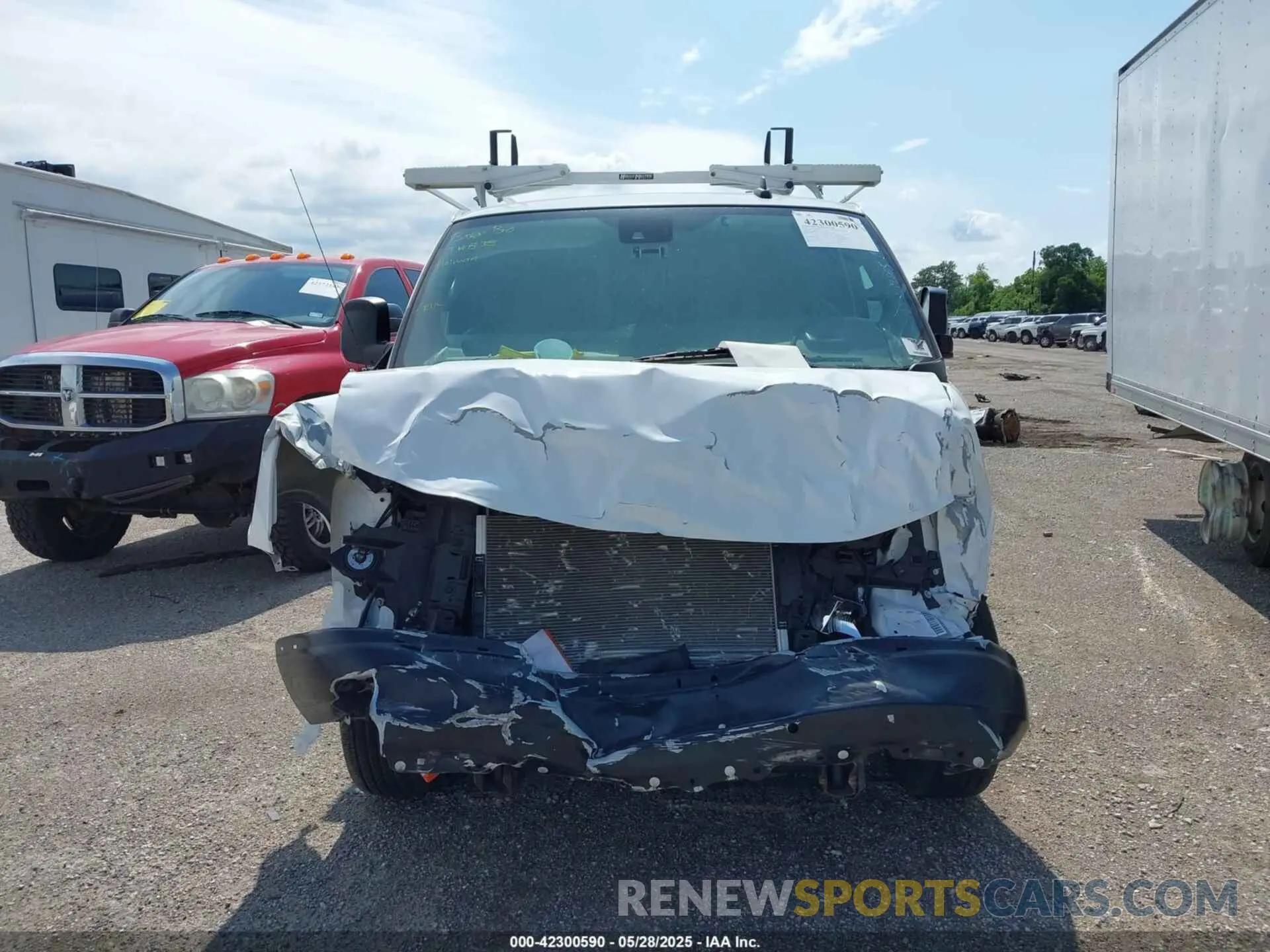 6 fotografías del automóvil dañado 1GTW7AFP9P1152928 GMC SAVANA CARGO 2023