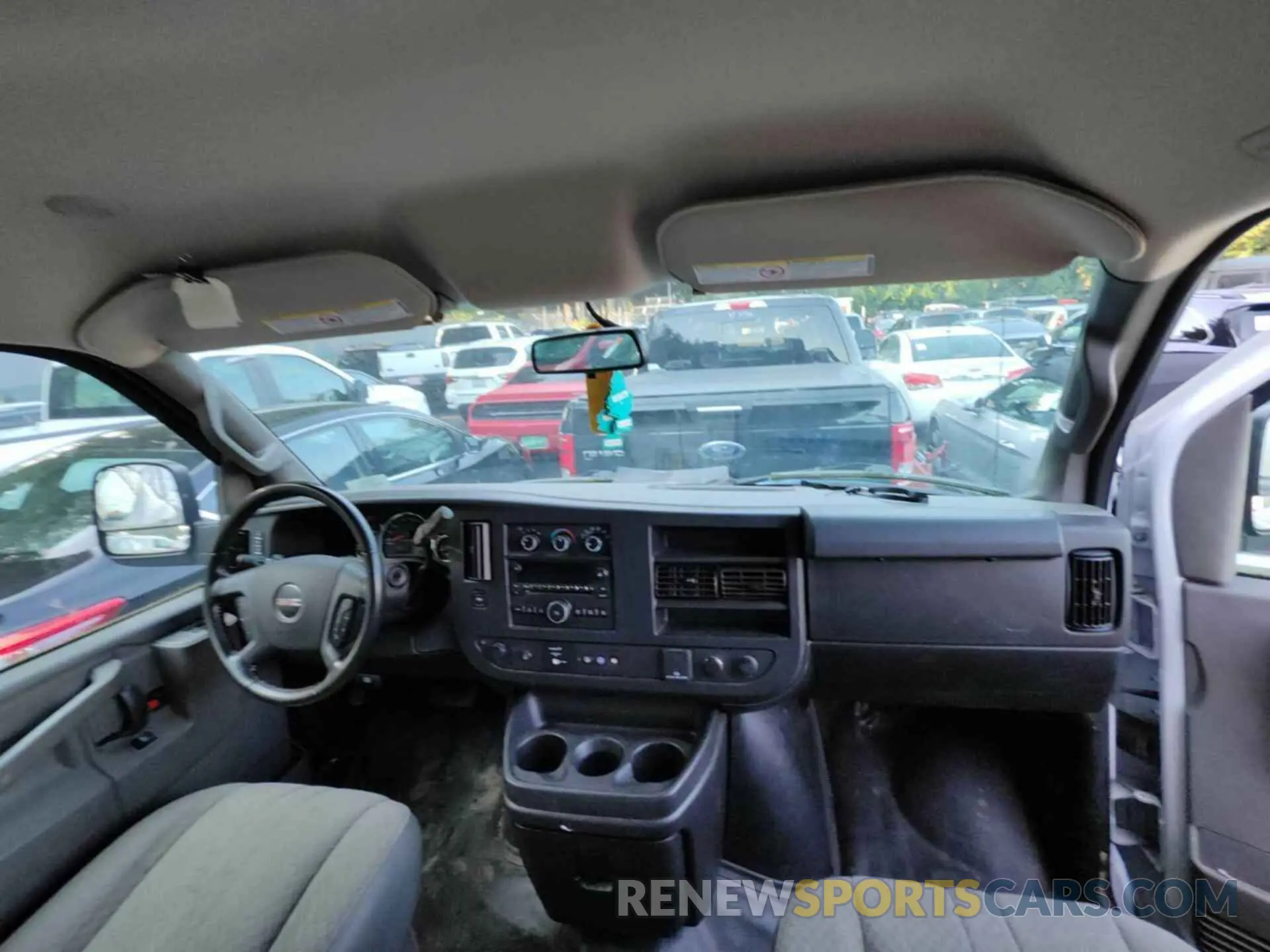 21 fotografías del automóvil dañado 1GD07RF74M1192412 GMC SAVANA CUTAWAY 2021