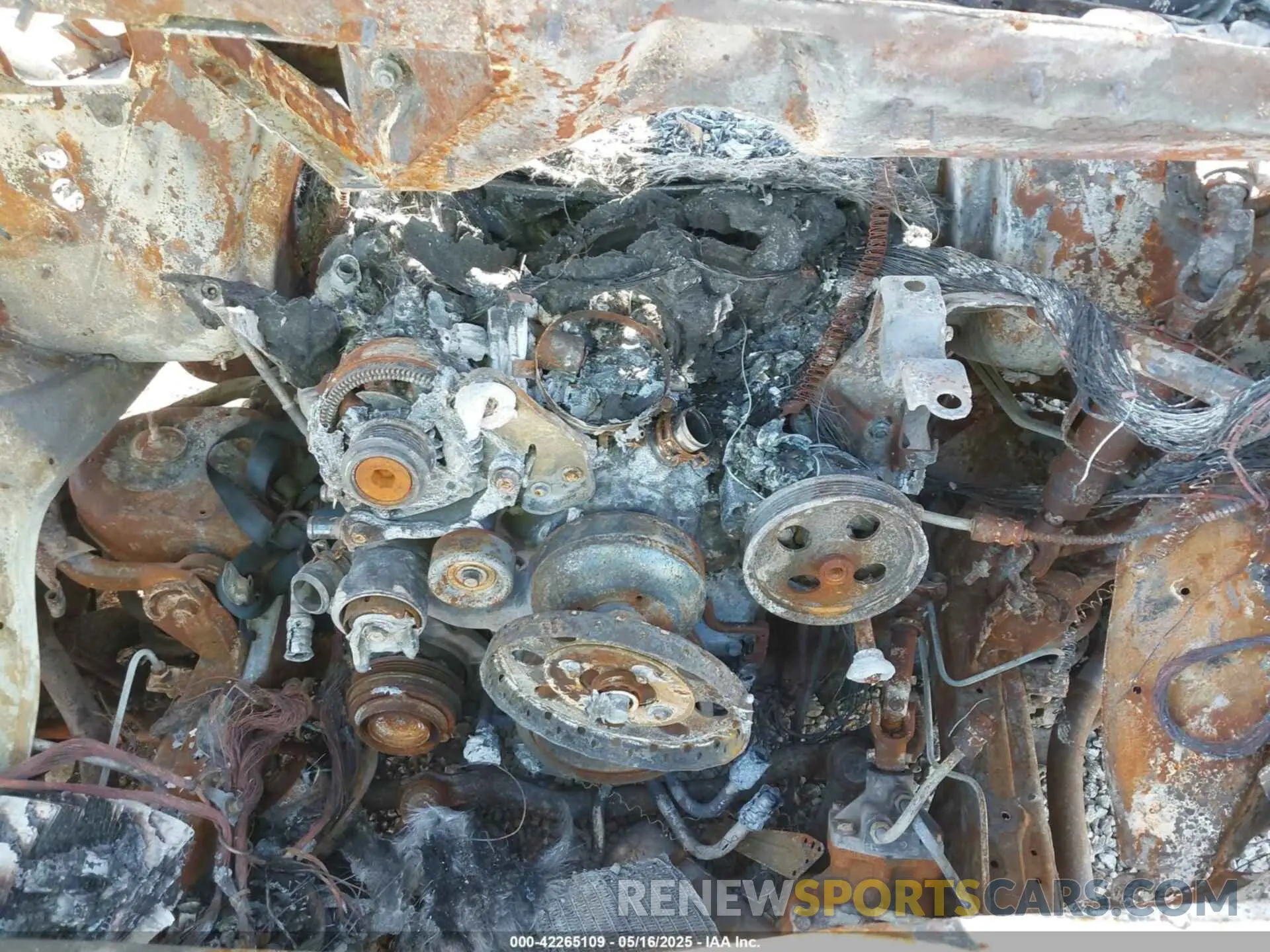 10 fotografías del automóvil dañado 7GZ37TC78MN000097 GMC SAVANA CUTAWAY 2021