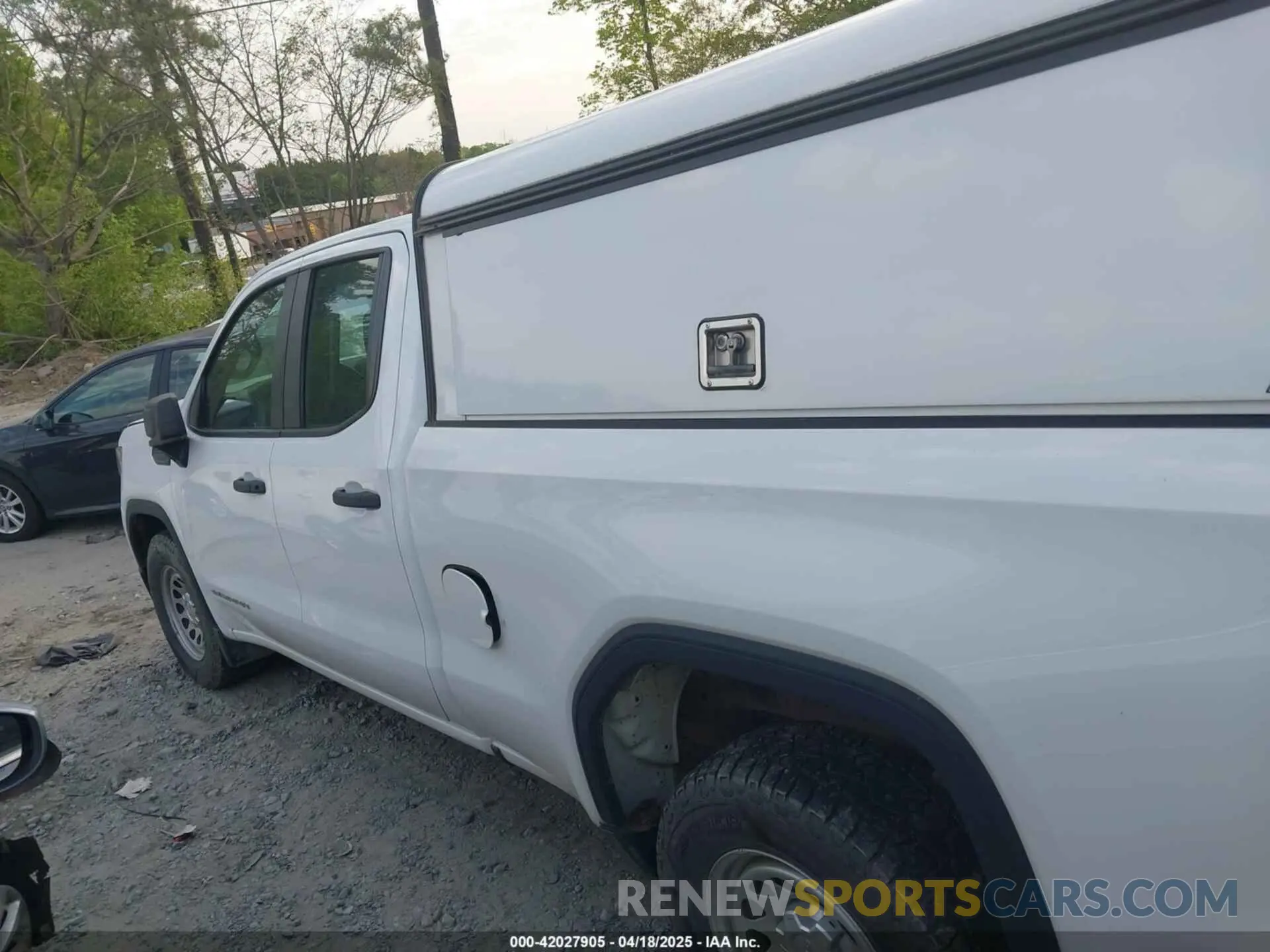 14 fotografías del automóvil dañado 1GTR8AEH5KZ311510 GMC SIERRA 1500 2019