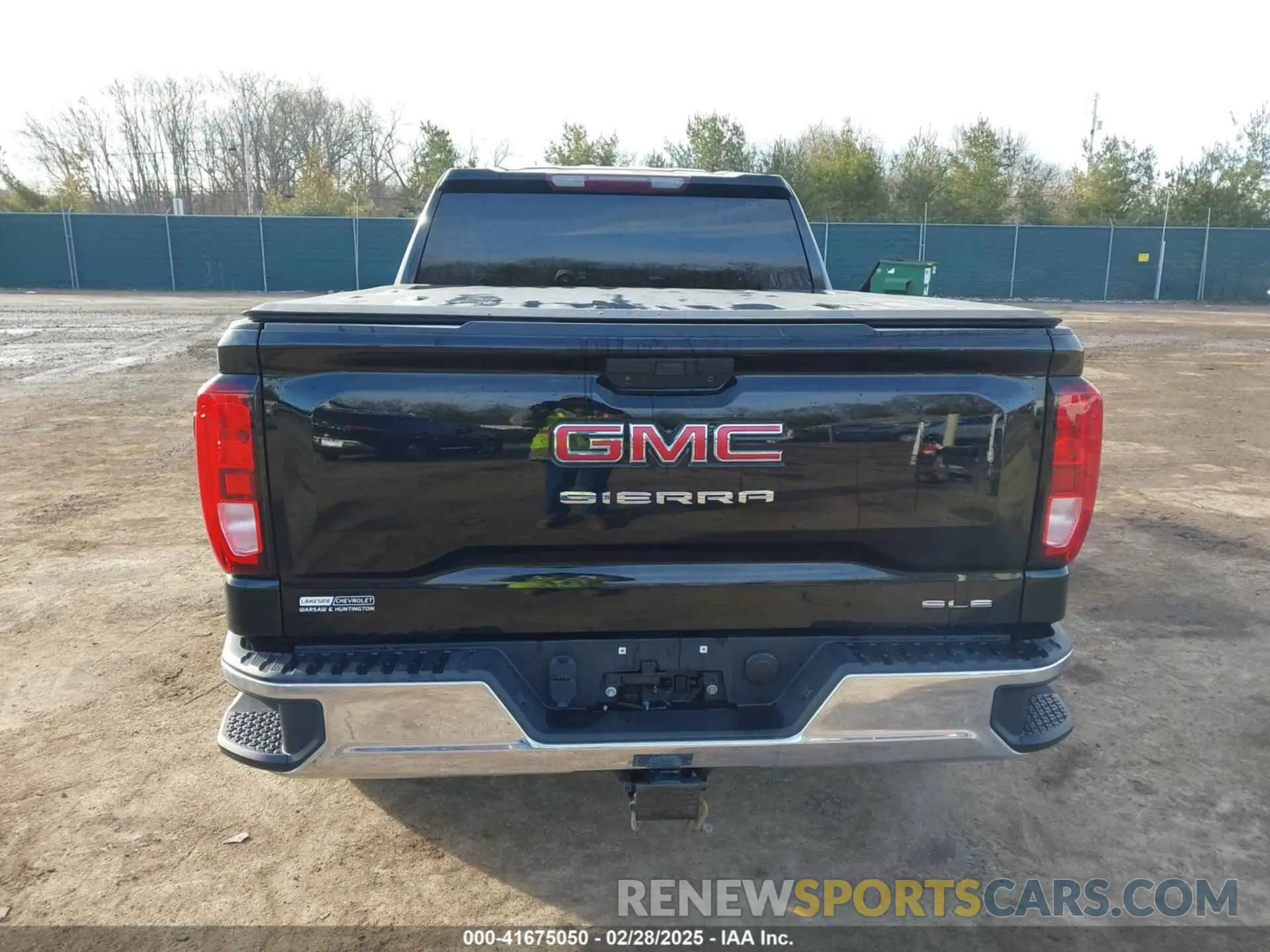 17 fotografías del automóvil dañado 1GTR9BED2KZ405585 GMC SIERRA 1500 2019