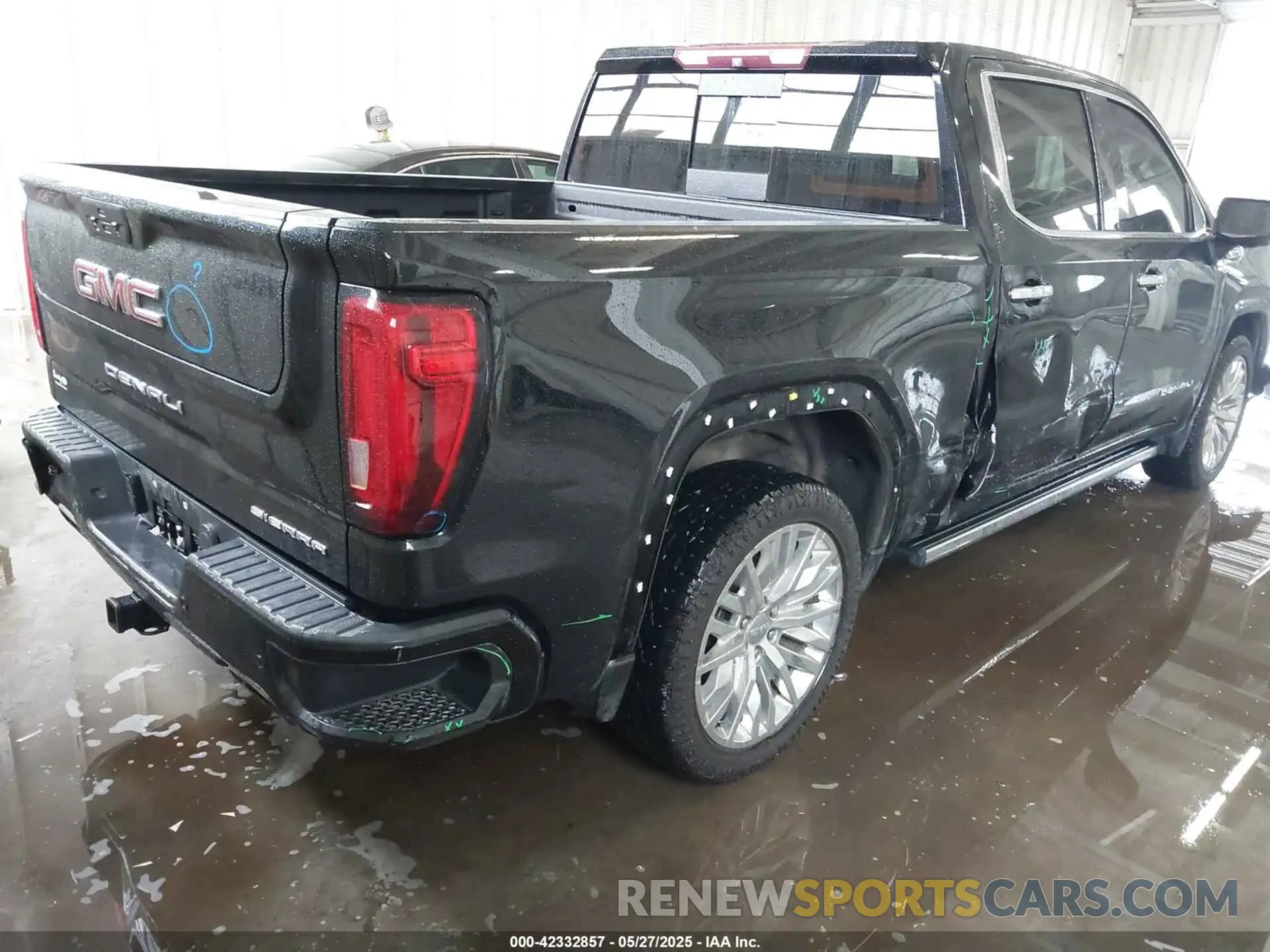 4 fotografías del automóvil dañado 1GTU9FEL3KZ388191 GMC SIERRA 1500 2019