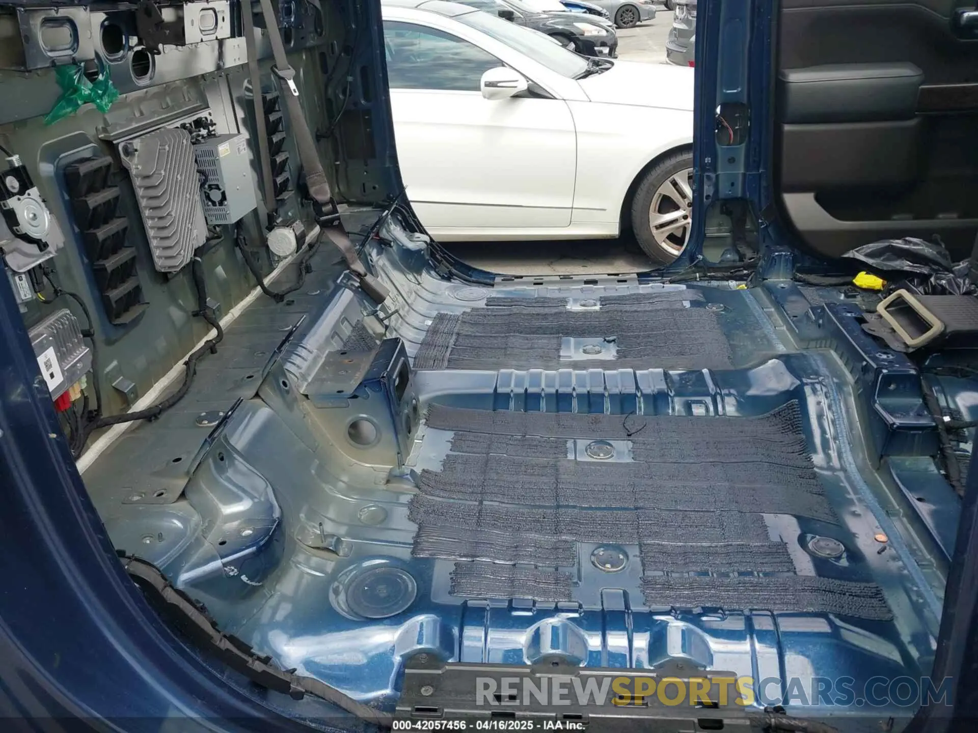 8 fotografías del automóvil dañado 1GTU9FEL5KZ359761 GMC SIERRA 1500 2019