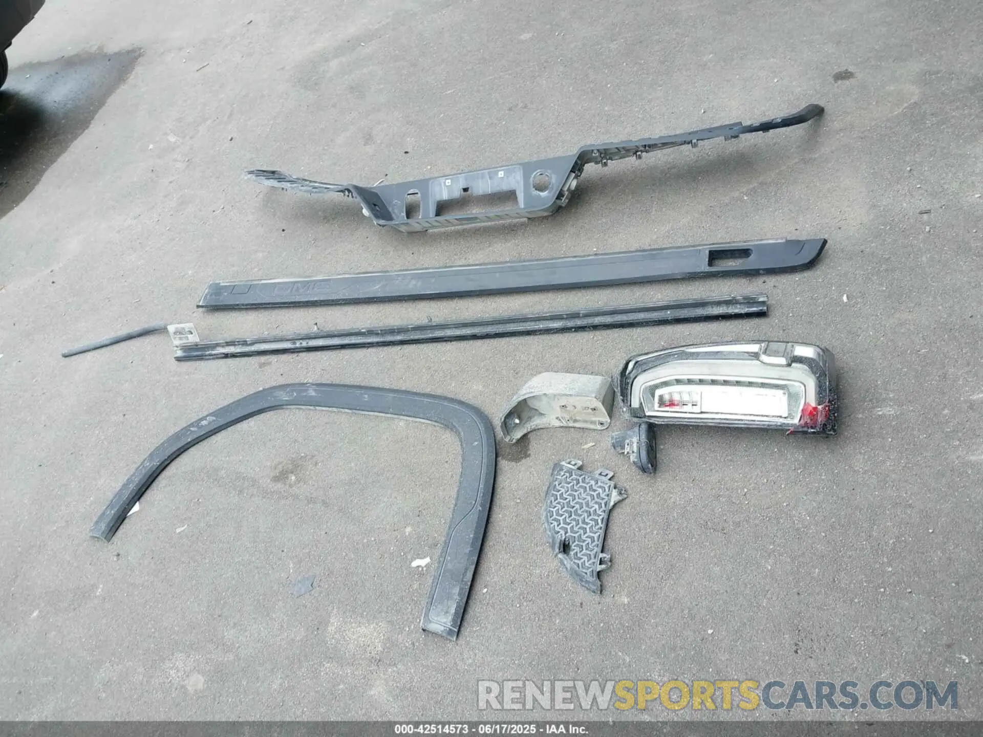 12 fotografías del automóvil dañado 3GTP9EEL7KG193816 GMC SIERRA 1500 2019