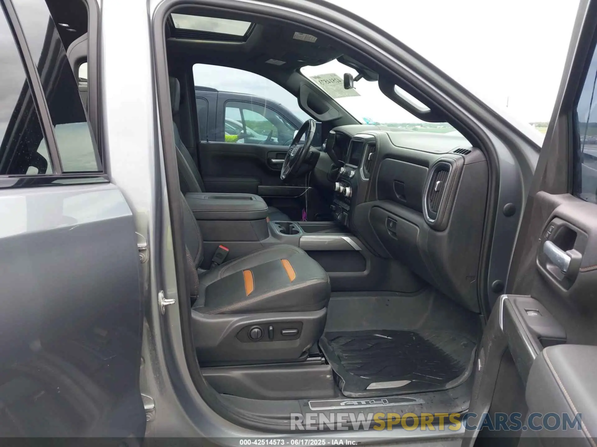 5 fotografías del automóvil dañado 3GTP9EEL7KG193816 GMC SIERRA 1500 2019