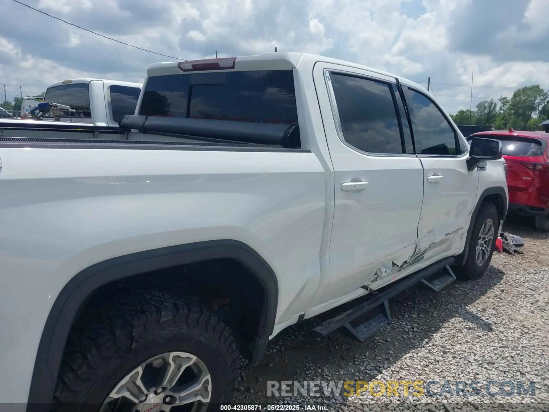 6 fotografías del automóvil dañado 3GTU9BED4KG256025 GMC SIERRA 1500 2019
