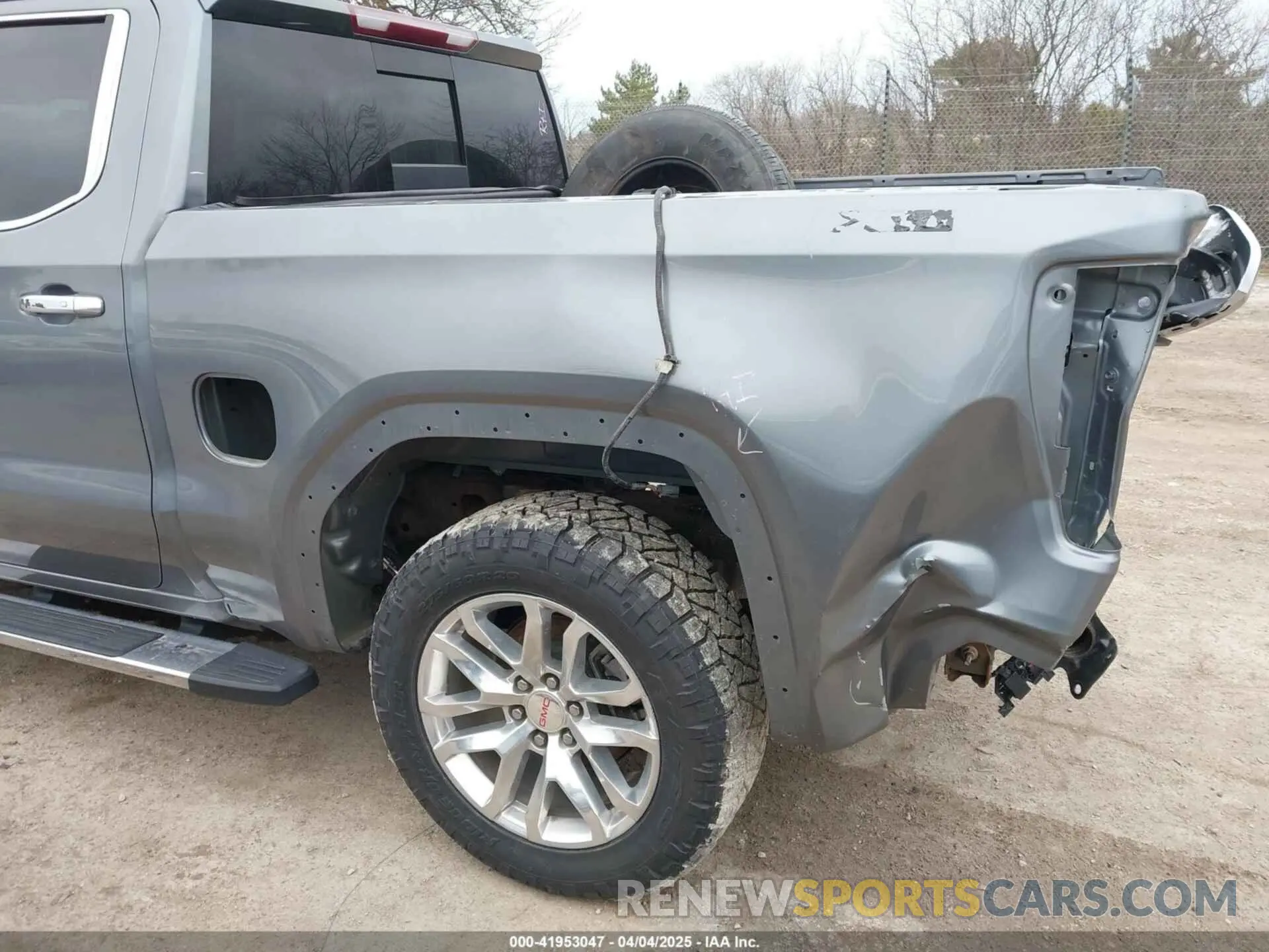 18 fotografías del automóvil dañado 3GTU9DED0KG290104 GMC SIERRA 1500 2019