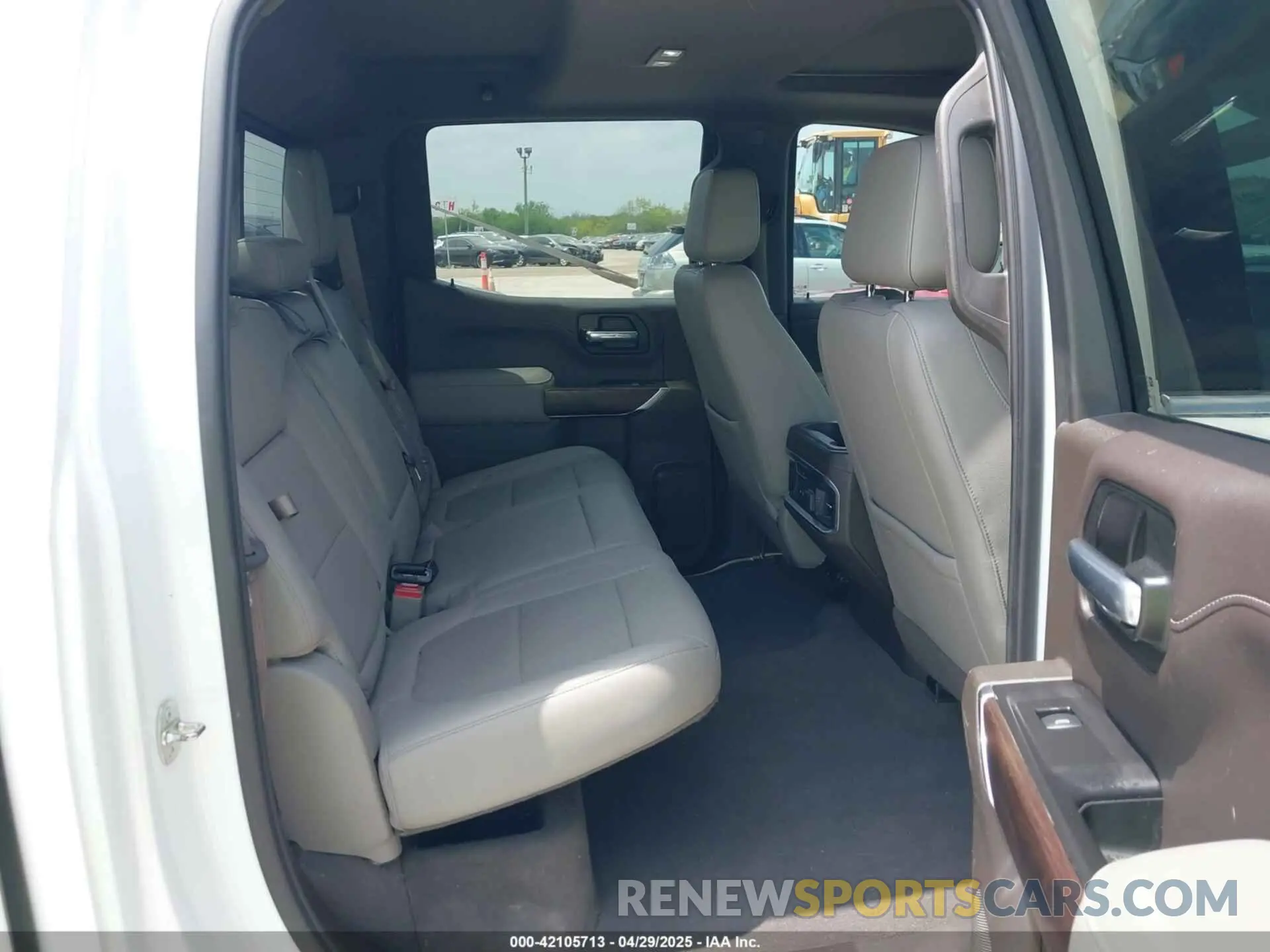8 fotografías del automóvil dañado 3GTU9DED4KG197425 GMC SIERRA 1500 2019
