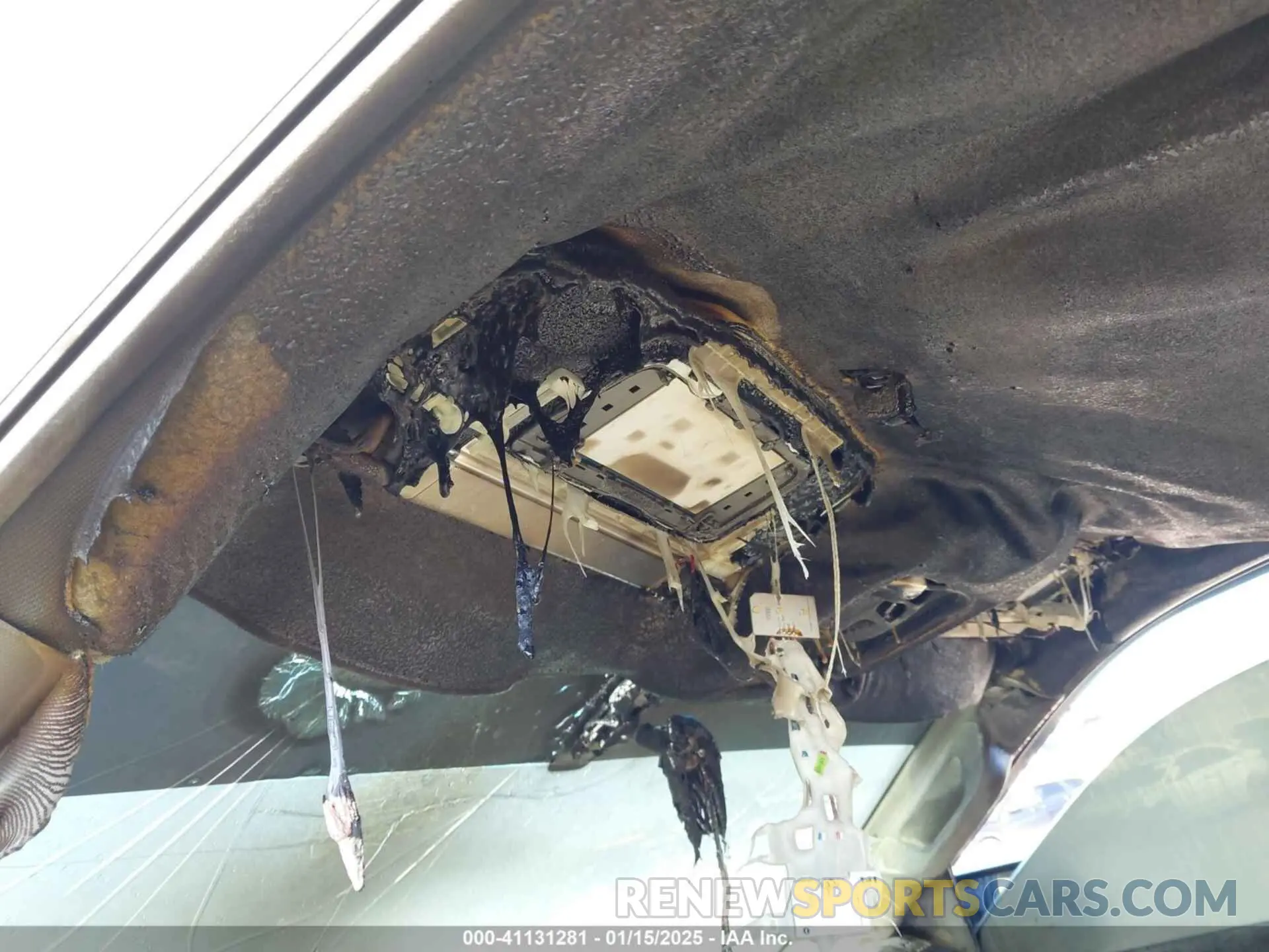 12 fotografías del automóvil dañado 3GTU9DEDXKG273682 GMC SIERRA 1500 2019