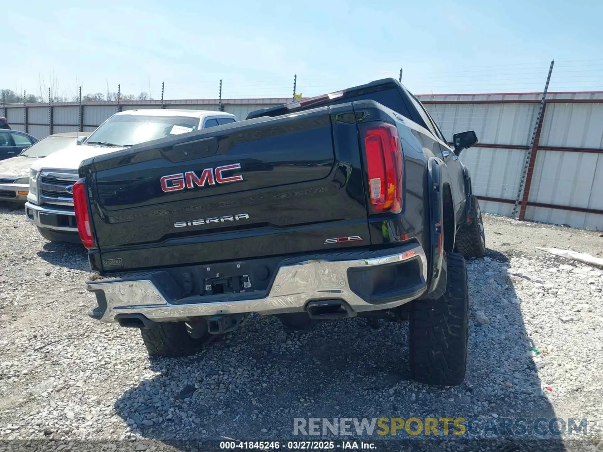 4 fotografías del automóvil dañado 3GTU9DEL8KG217053 GMC SIERRA 1500 2019