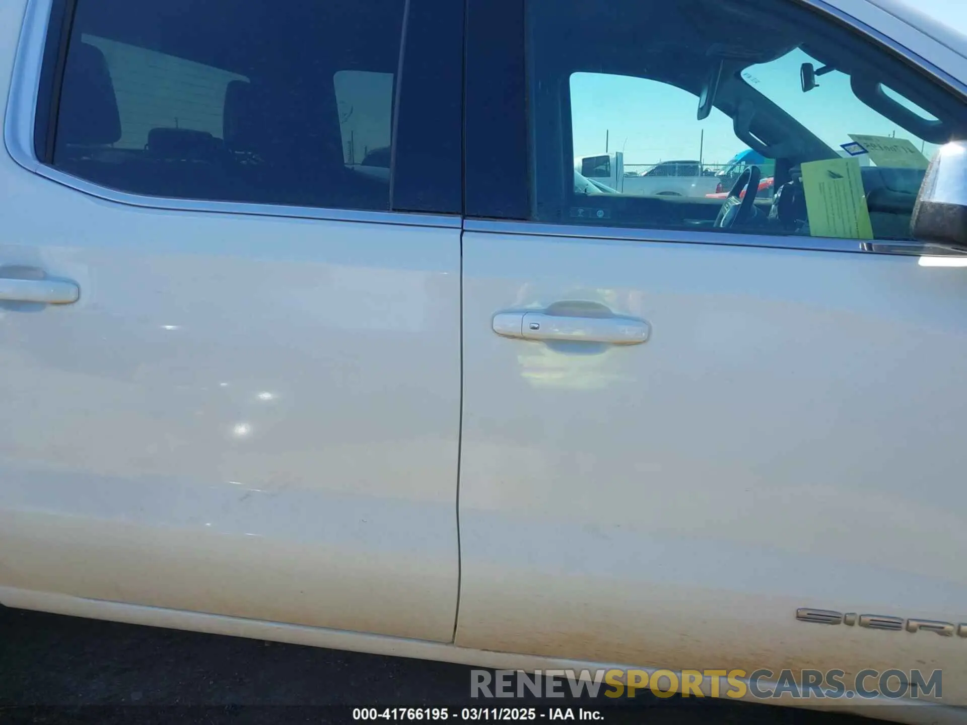 13 fotografías del automóvil dañado 1GTP8BED2LZ172075 GMC SIERRA 1500 2020
