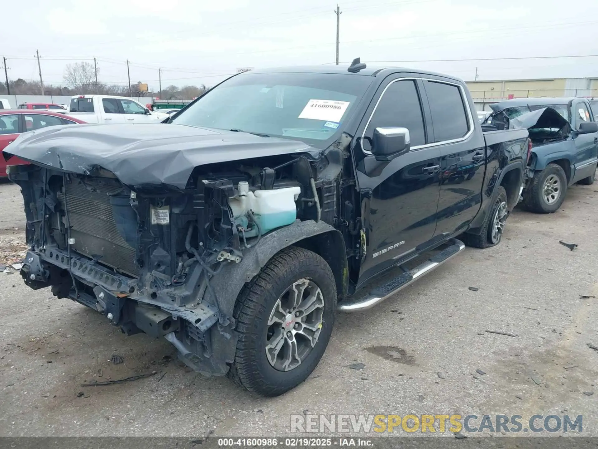 2 fotografías del automóvil dañado 1GTP8BEDXLZ152530 GMC SIERRA 1500 2020