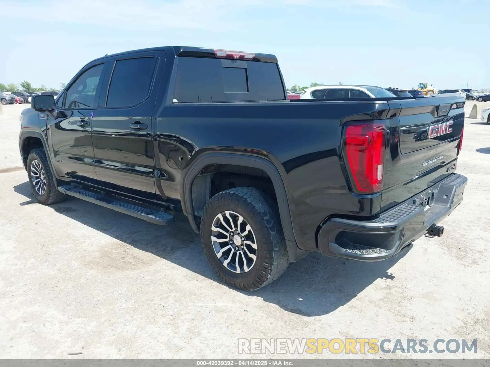 3 fotografías del automóvil dañado 1GTP9EEL5LZ189099 GMC SIERRA 1500 2020