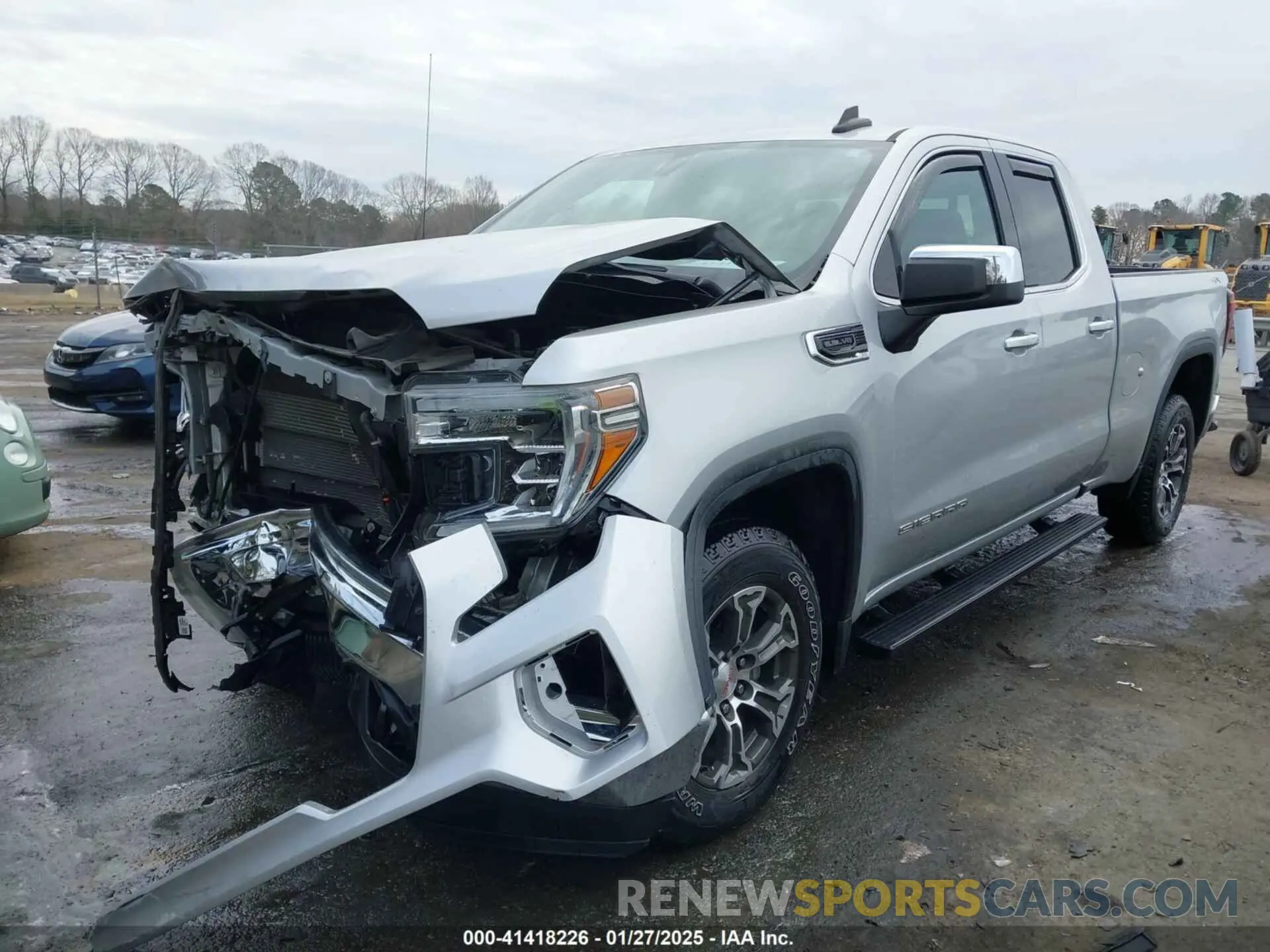 2 fotografías del automóvil dañado 1GTR9BED3LZ107791 GMC SIERRA 1500 2020
