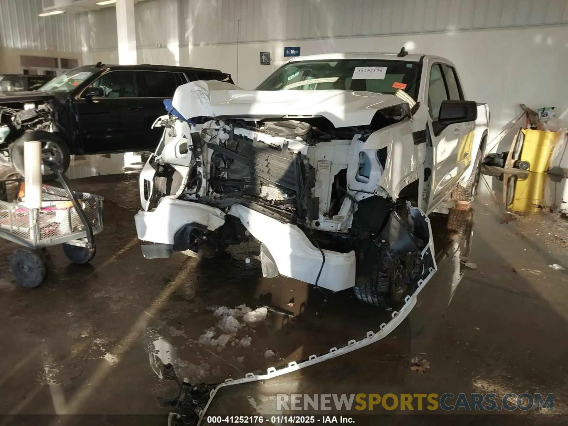 6 fotografías del automóvil dañado 1GTR9CEK0LZ294900 GMC SIERRA 1500 2020