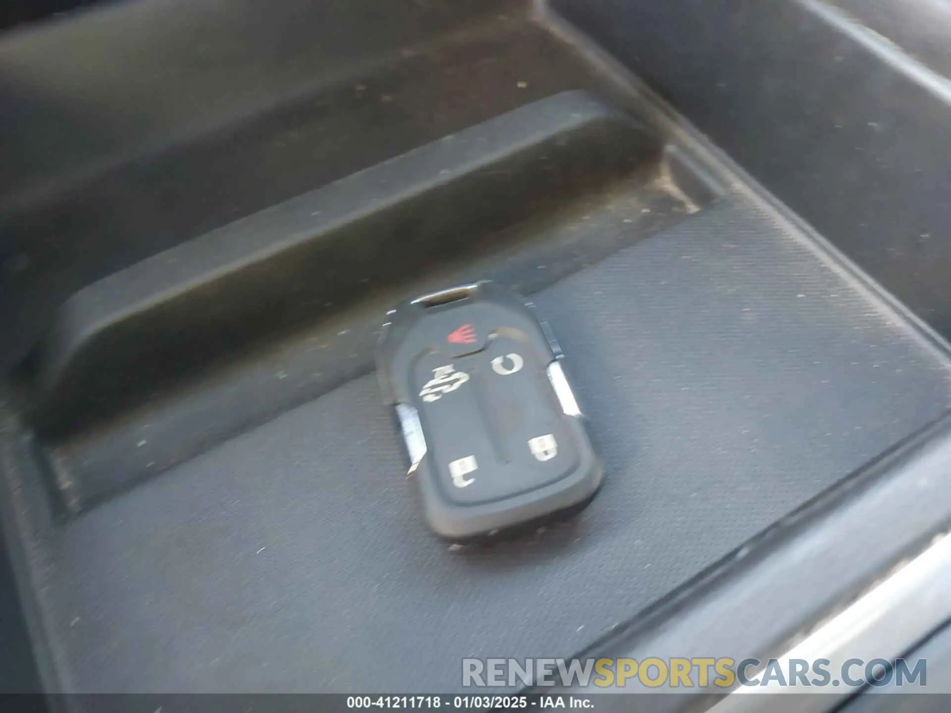 11 fotografías del automóvil dañado 1GTU9CED1LZ287403 GMC SIERRA 1500 2020