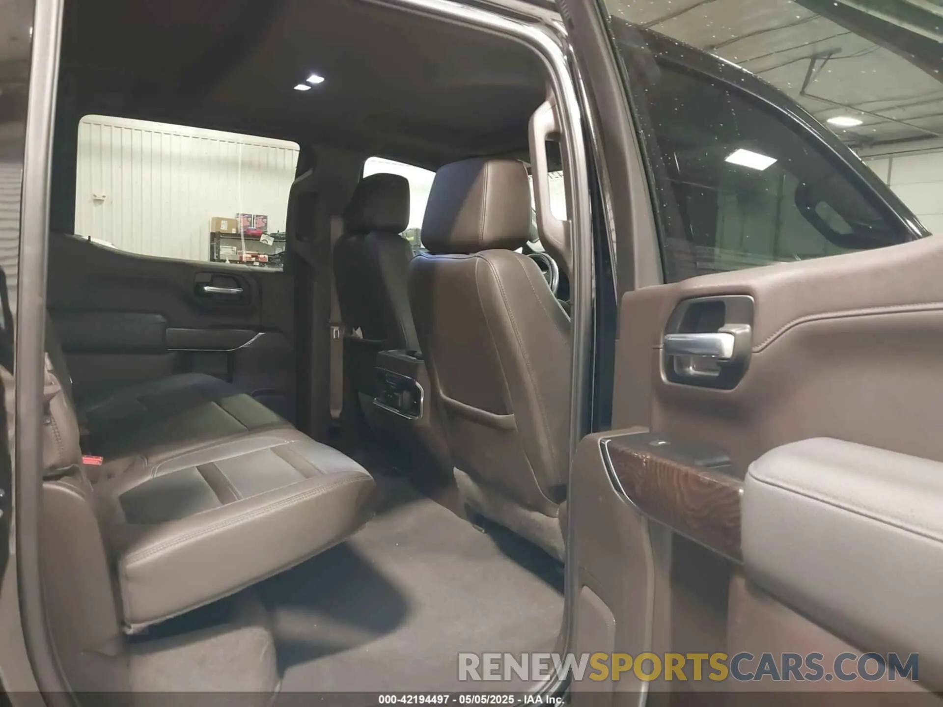 8 fotografías del automóvil dañado 1GTU9FEL8LZ176453 GMC SIERRA 1500 2020