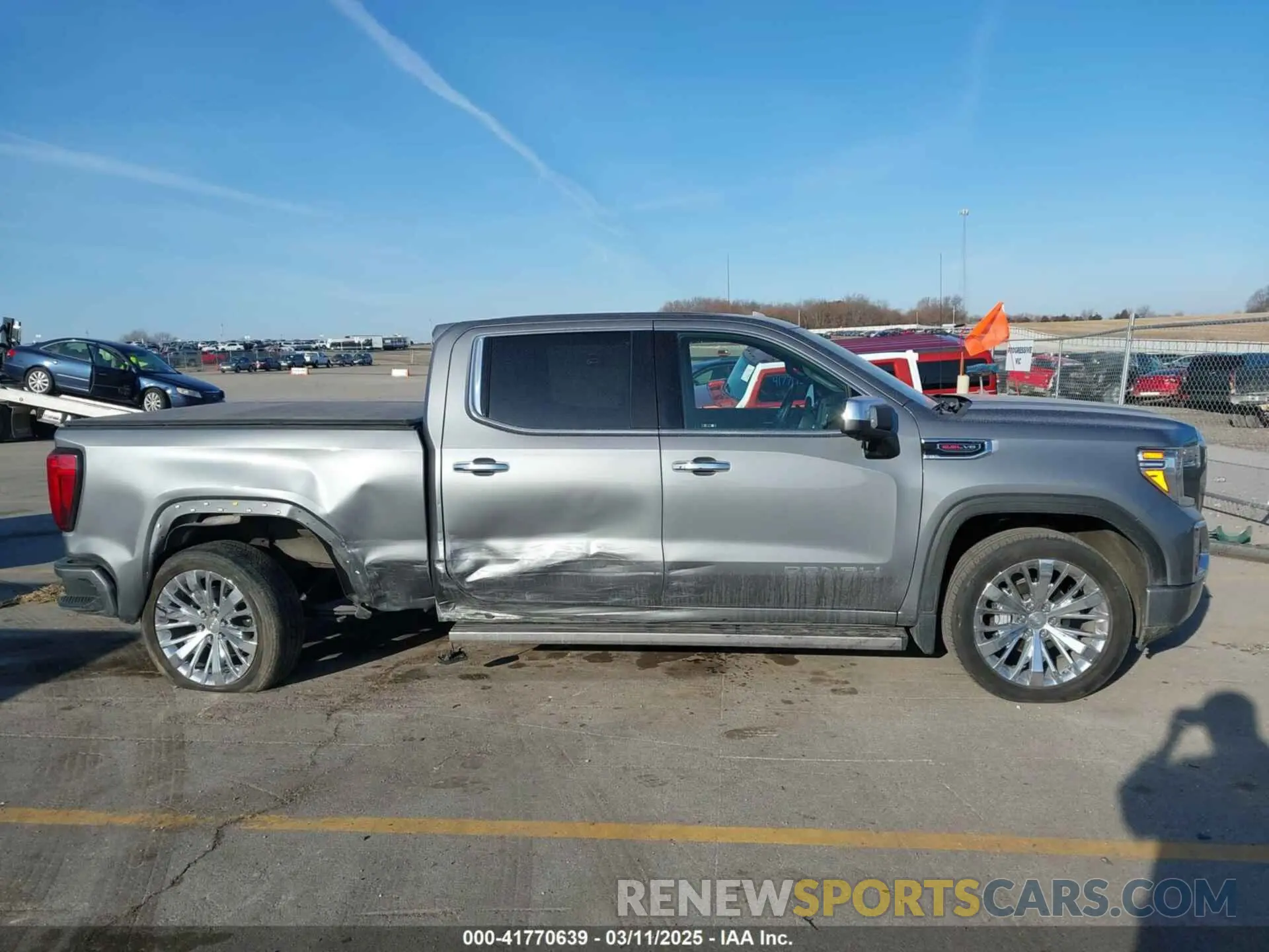 13 fotografías del automóvil dañado 1GTU9FEL9LZ362325 GMC SIERRA 1500 2020