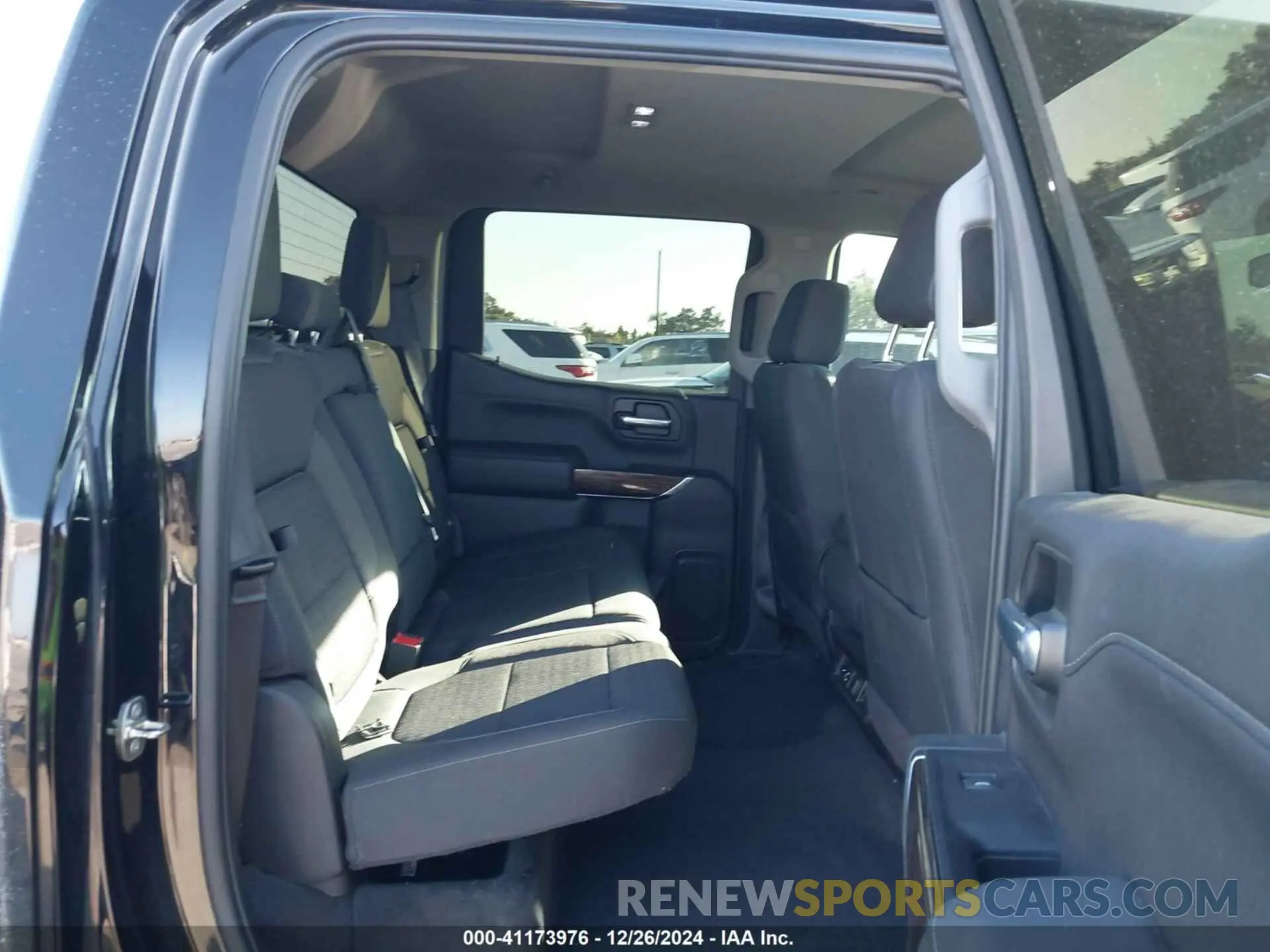 8 fotografías del automóvil dañado 3GTP8CED0LG173604 GMC SIERRA 1500 2020
