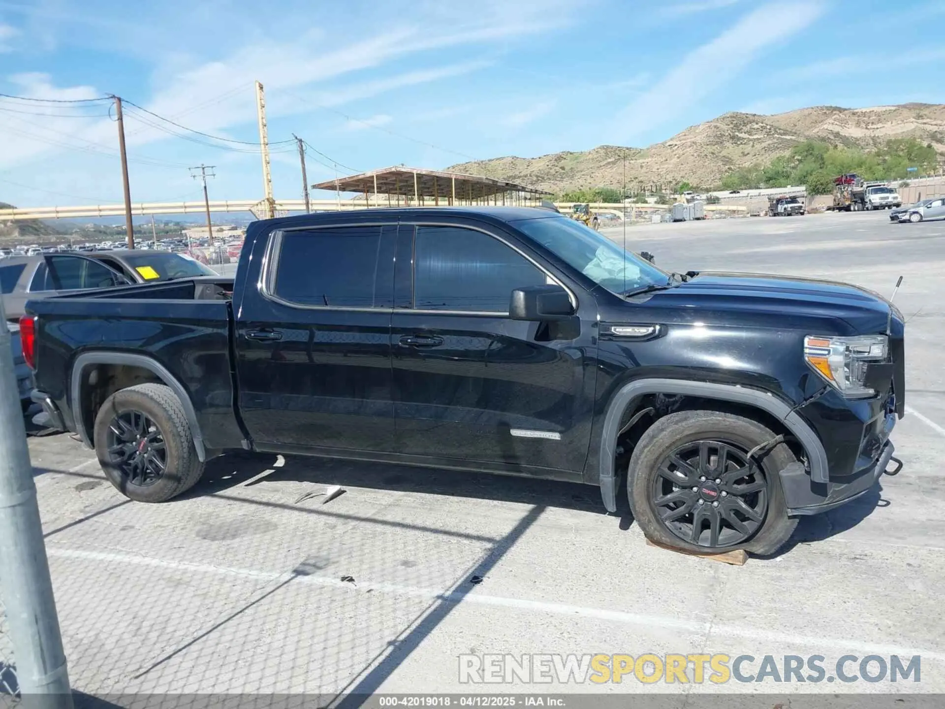 14 fotografías del automóvil dañado 3GTP8CED4LG180426 GMC SIERRA 1500 2020