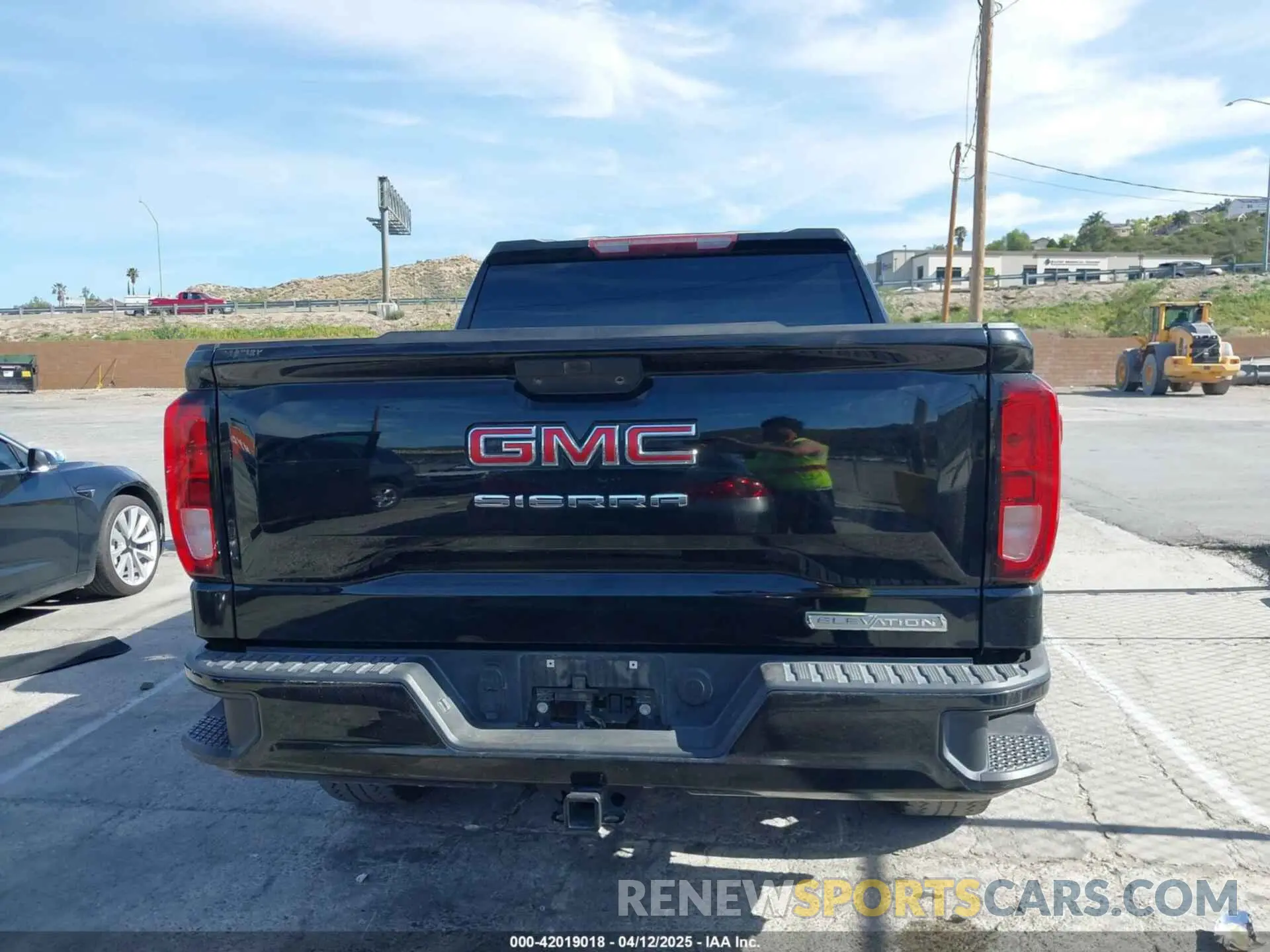 17 fotografías del automóvil dañado 3GTP8CED4LG180426 GMC SIERRA 1500 2020
