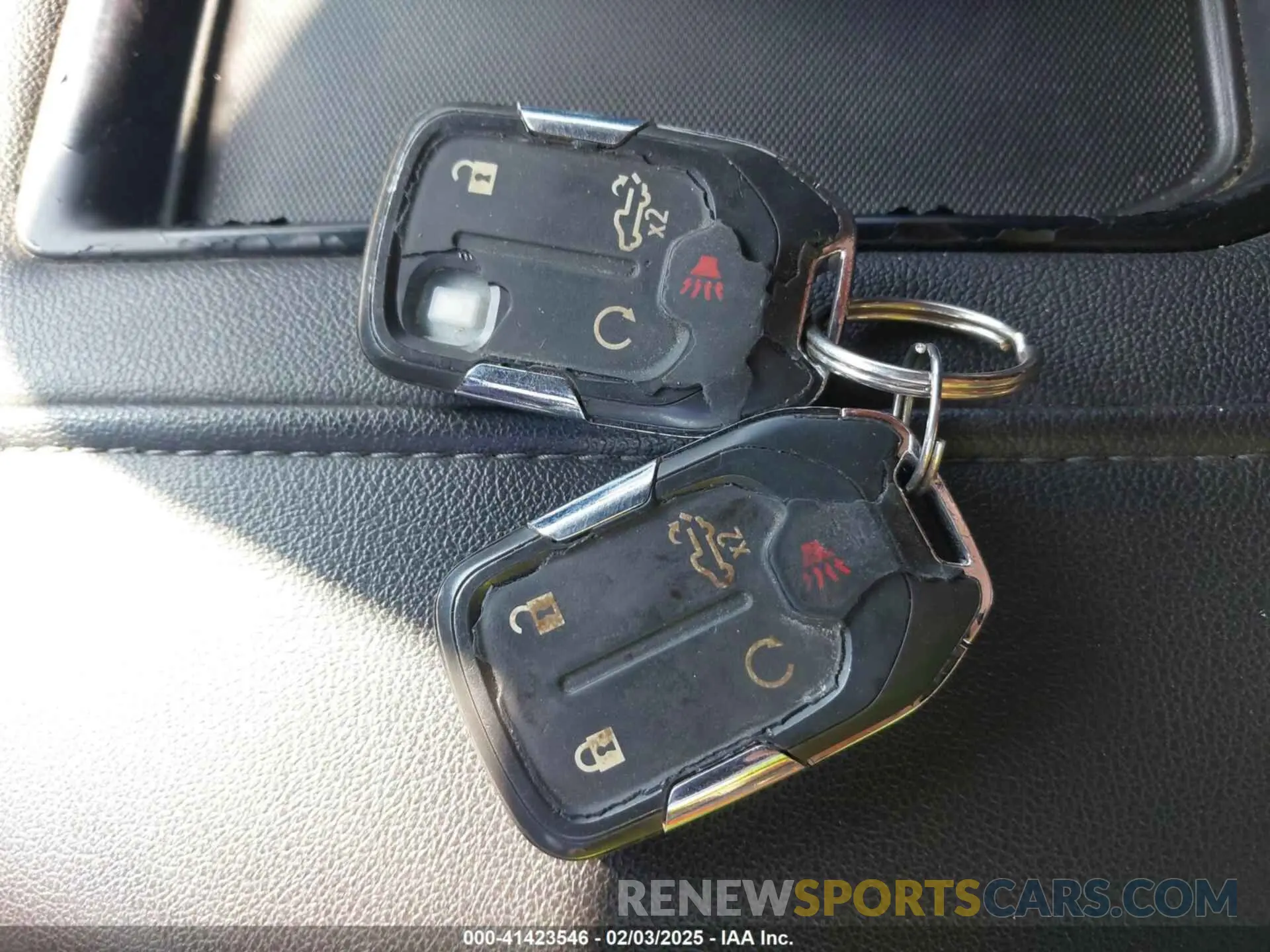 11 fotografías del automóvil dañado 3GTP8CED5LG435682 GMC SIERRA 1500 2020