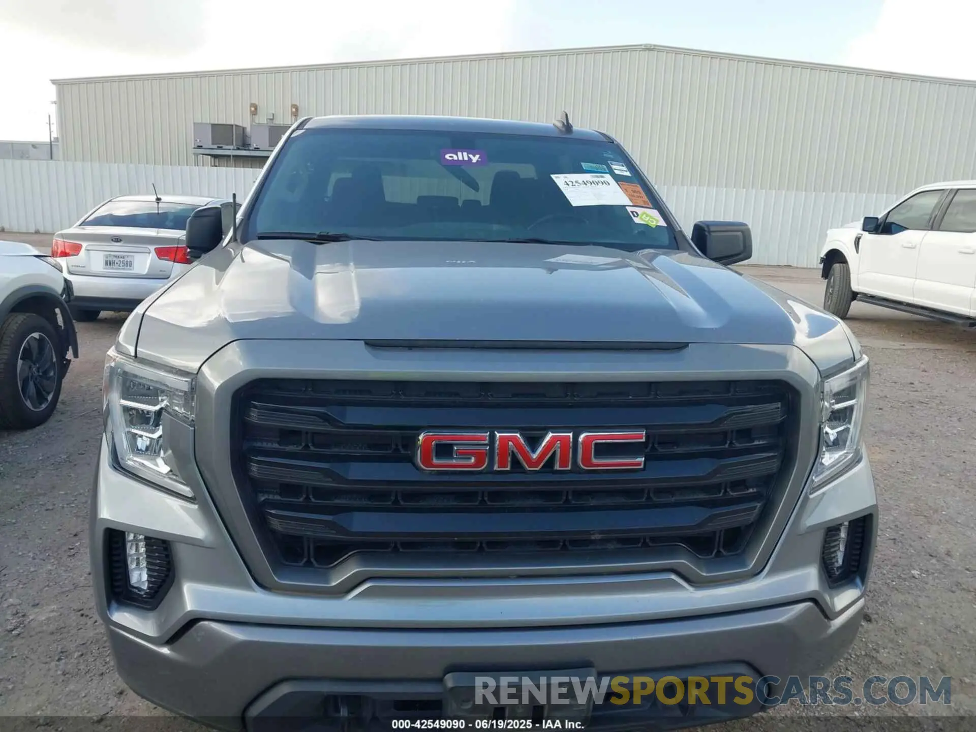 11 fotografías del automóvil dañado 3GTP8CET6LG333170 GMC SIERRA 1500 2020