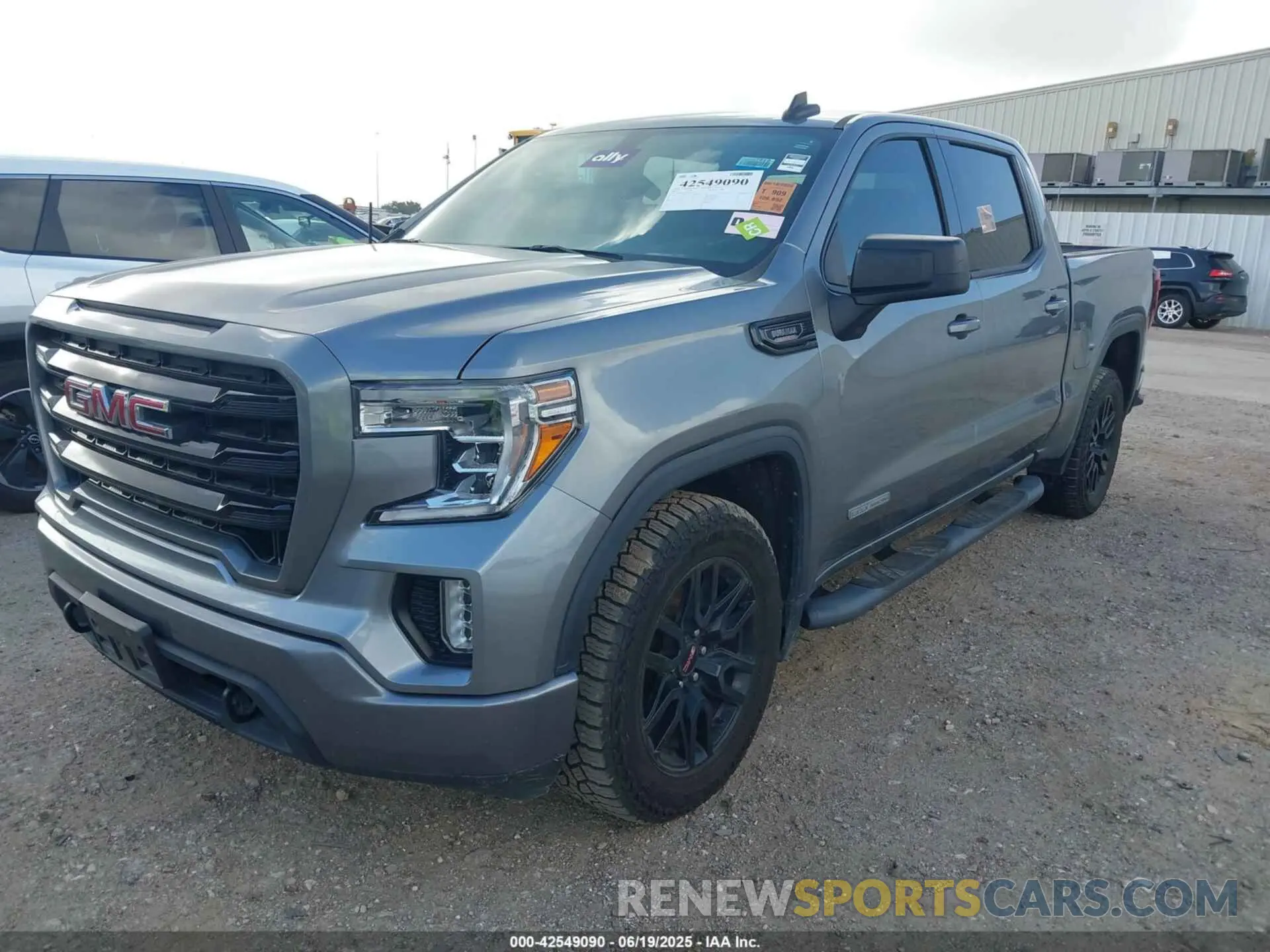 2 fotografías del automóvil dañado 3GTP8CET6LG333170 GMC SIERRA 1500 2020