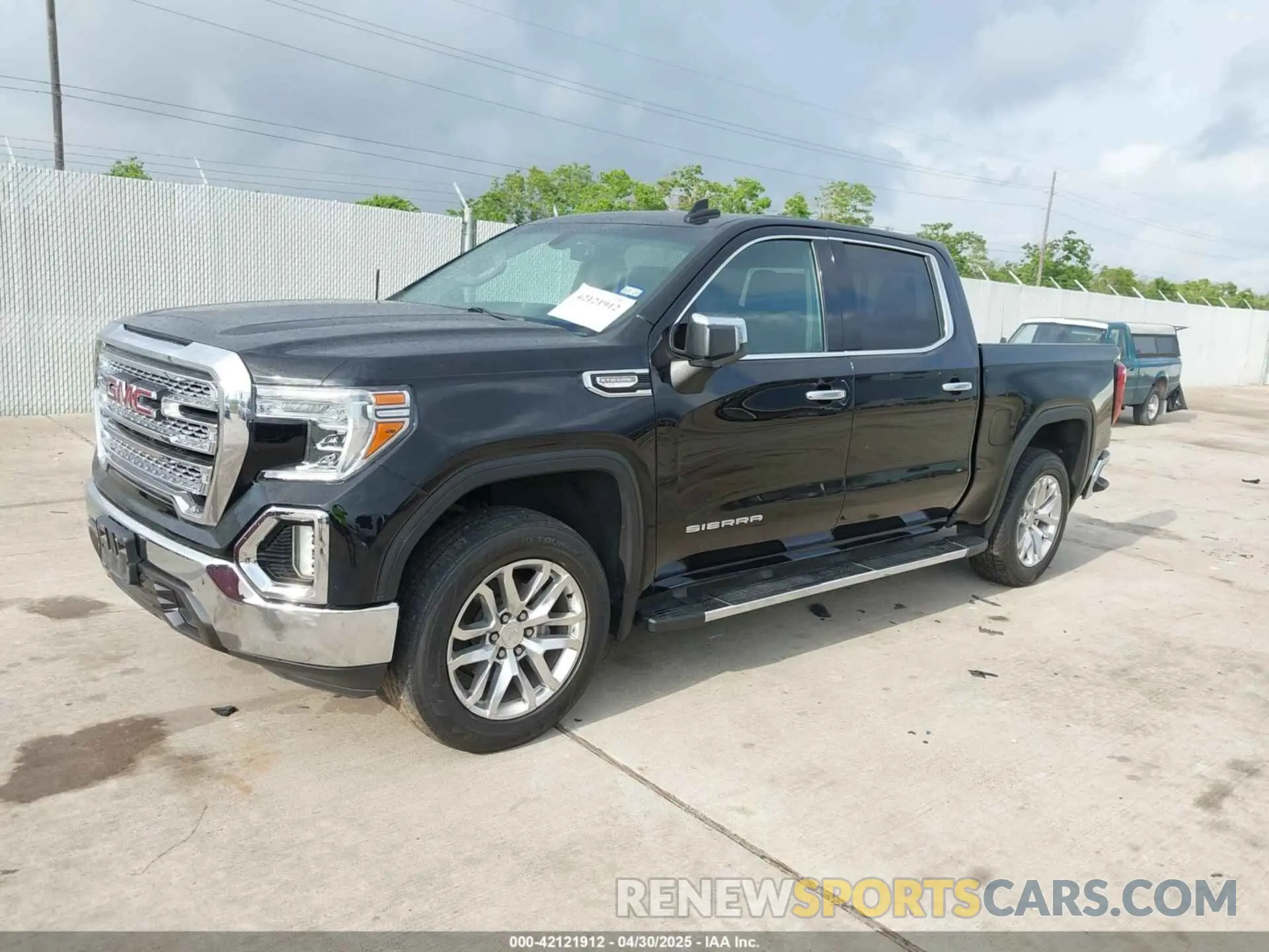 2 fotografías del automóvil dañado 3GTP8DED3LG287957 GMC SIERRA 1500 2020