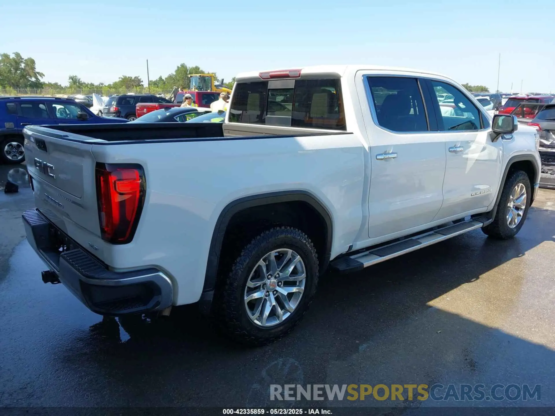 4 fotografías del automóvil dañado 3GTP8DED4LG208070 GMC SIERRA 1500 2020