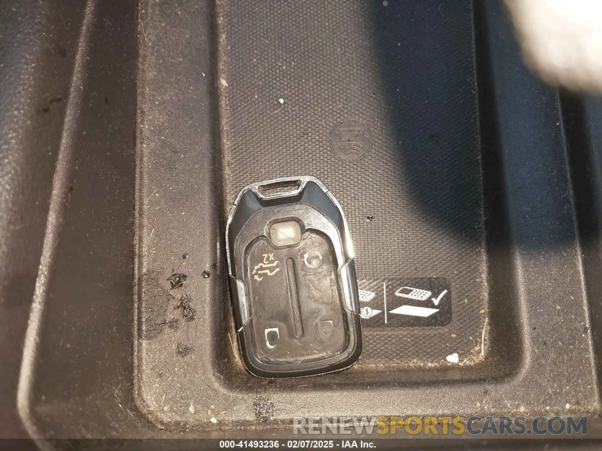 11 fotografías del automóvil dañado 3GTP9EEL5LG323786 GMC SIERRA 1500 2020
