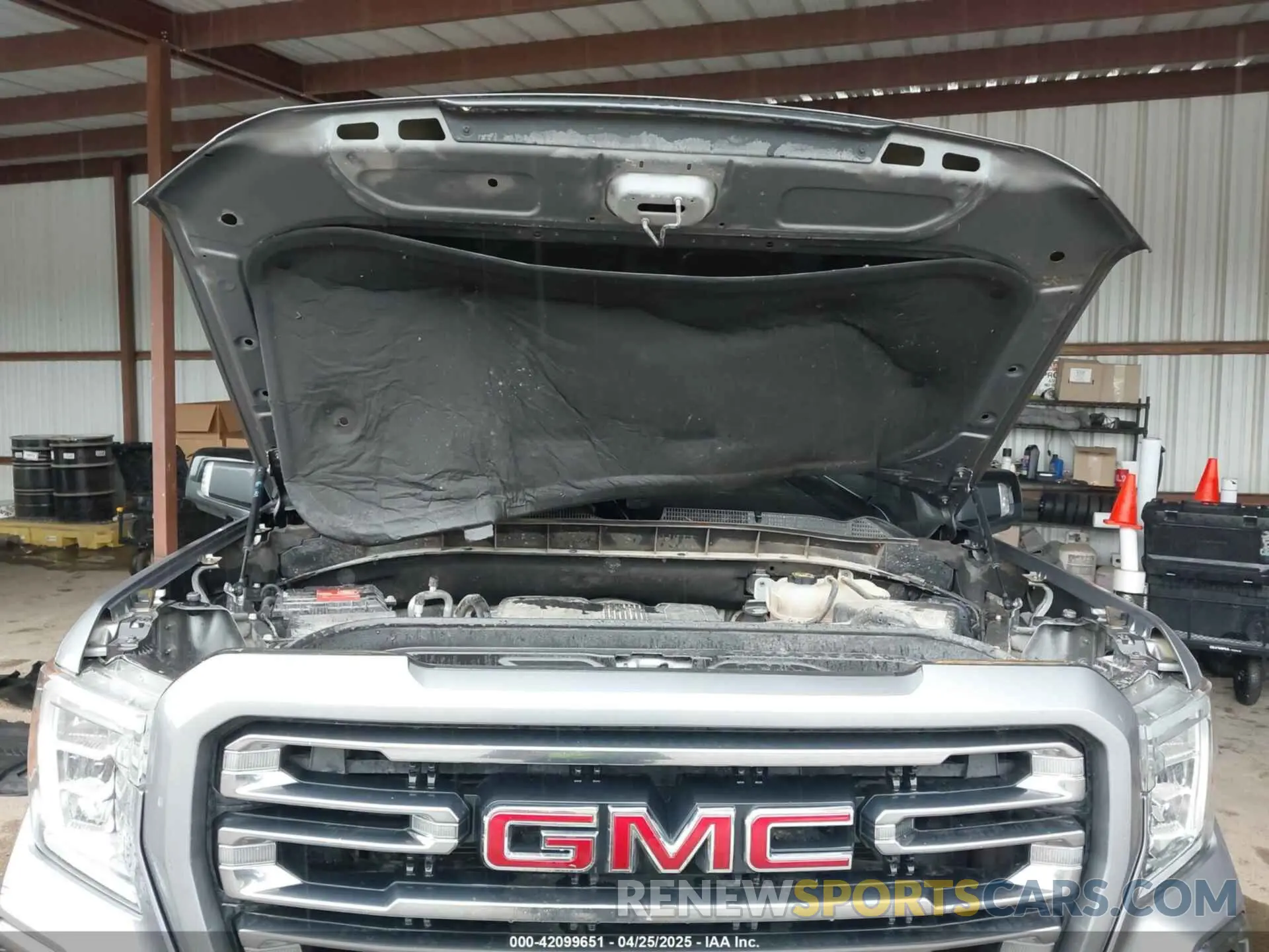 10 fotografías del automóvil dañado 3GTP9EEL9LG400255 GMC SIERRA 1500 2020