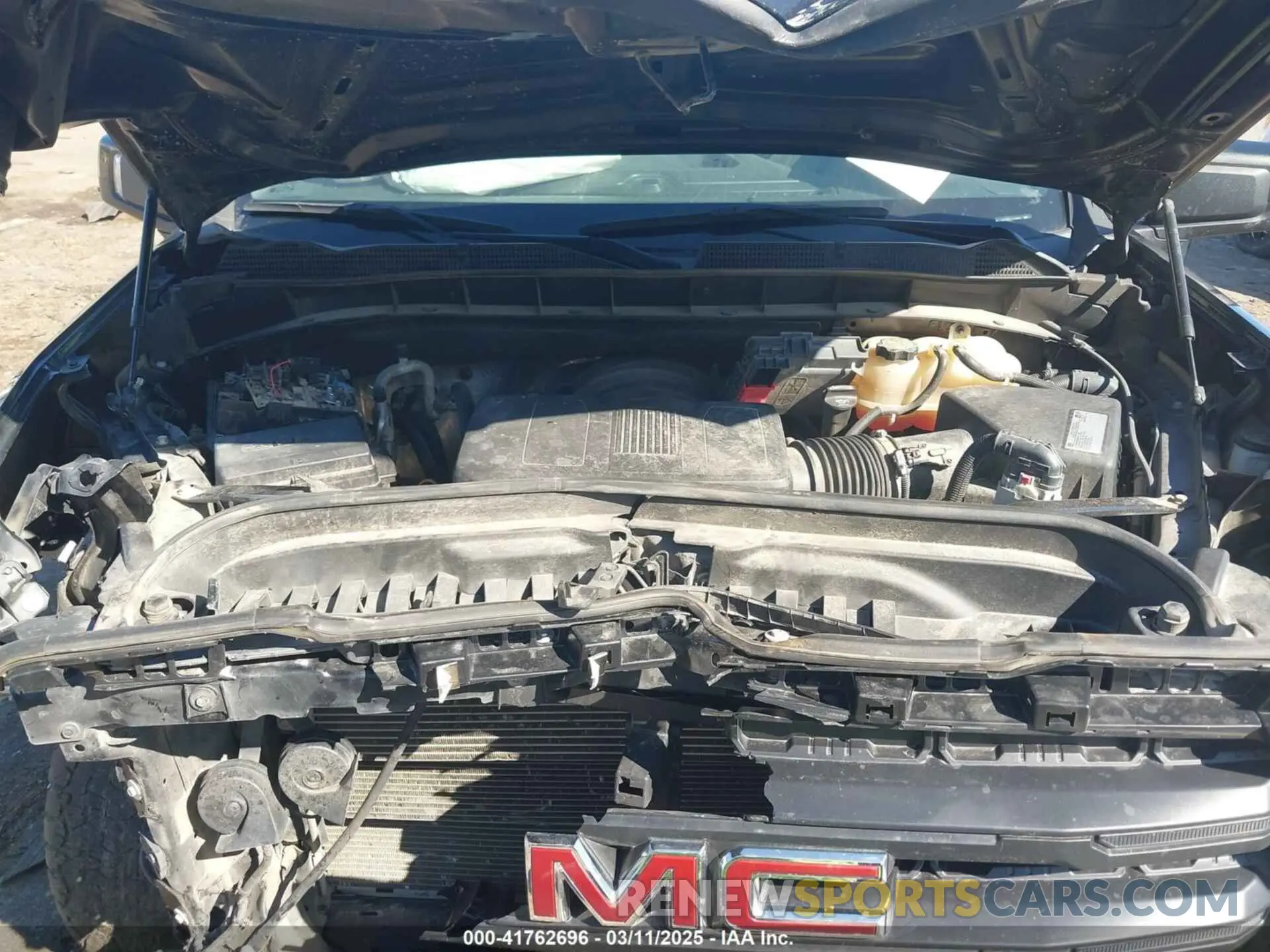 10 fotografías del automóvil dañado 3GTU9AEF1LG271109 GMC SIERRA 1500 2020