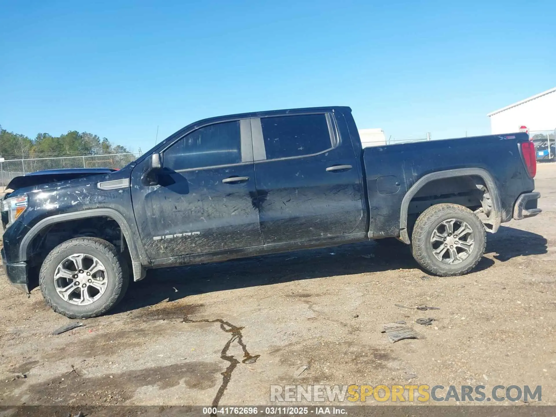 15 fotografías del automóvil dañado 3GTU9AEF1LG271109 GMC SIERRA 1500 2020