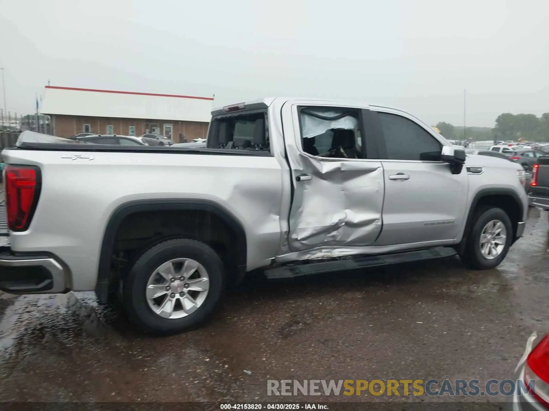 13 fotografías del automóvil dañado 3GTU9BED1LG311970 GMC SIERRA 1500 2020