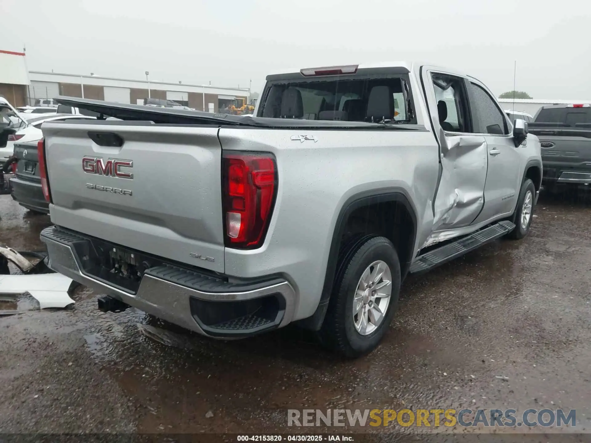 4 fotografías del automóvil dañado 3GTU9BED1LG311970 GMC SIERRA 1500 2020